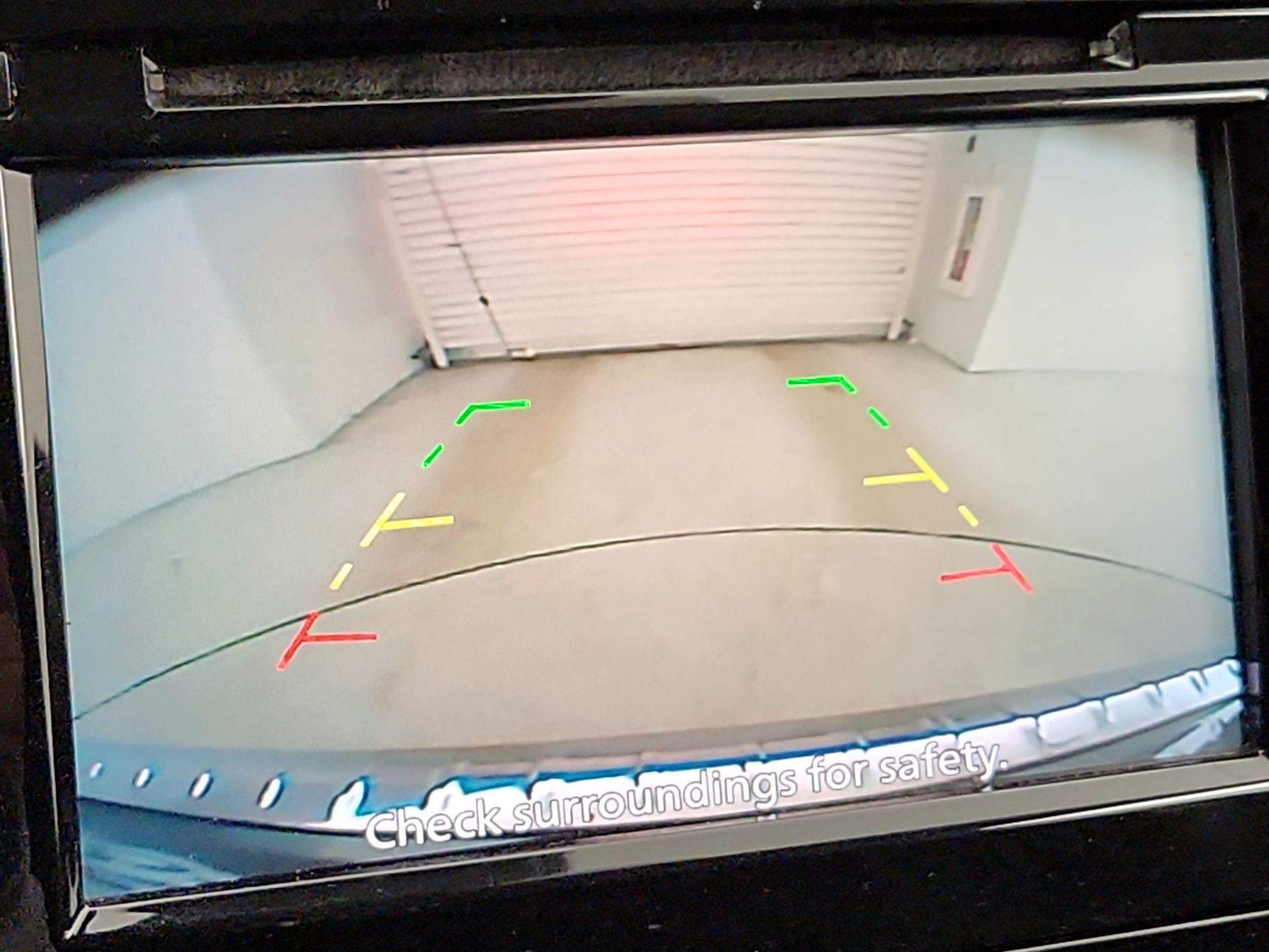 Thumbnail: 2020 Nissan Rogue Sport - 14