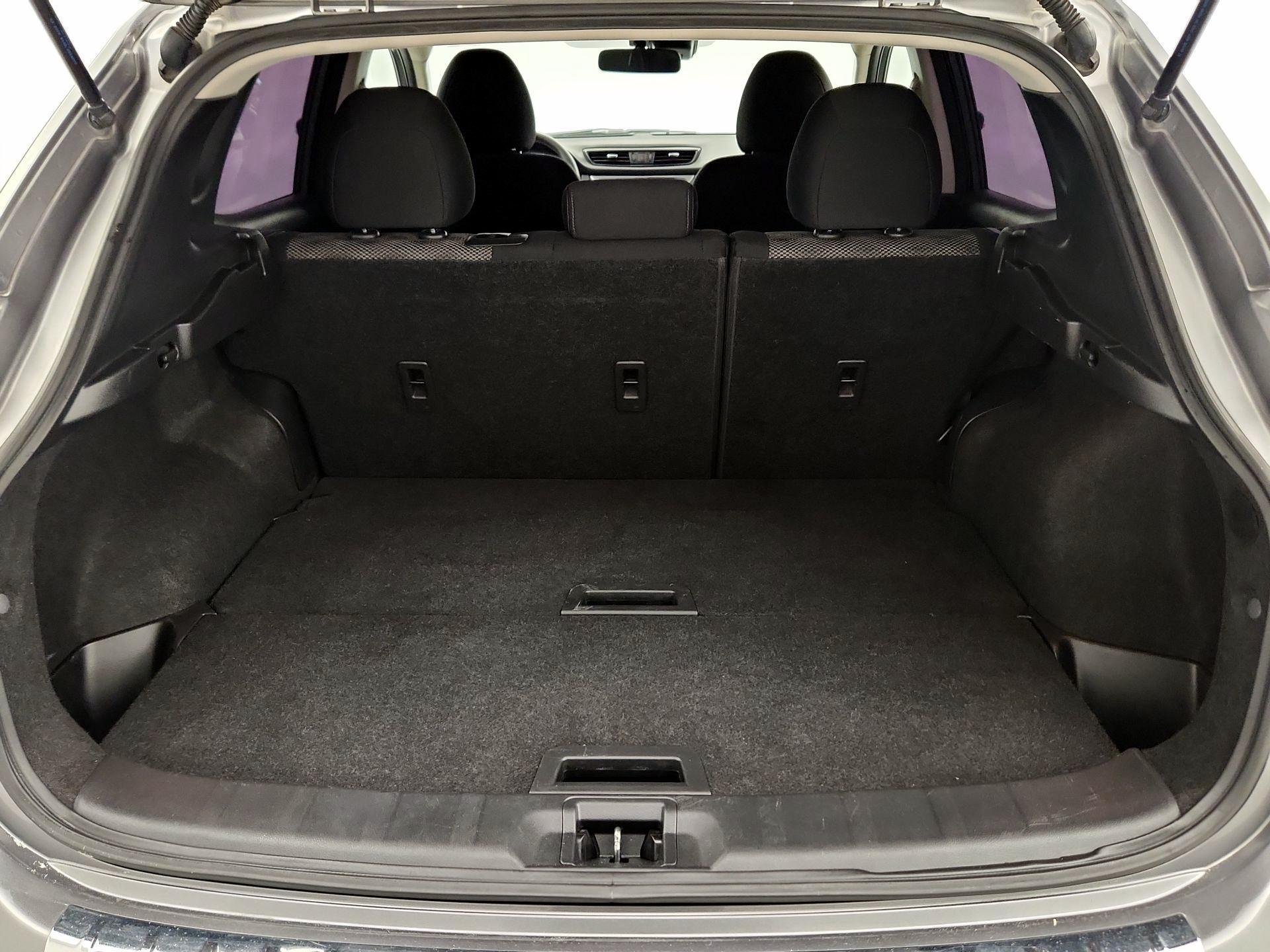 Thumbnail: 2020 Nissan Rogue Sport - 20