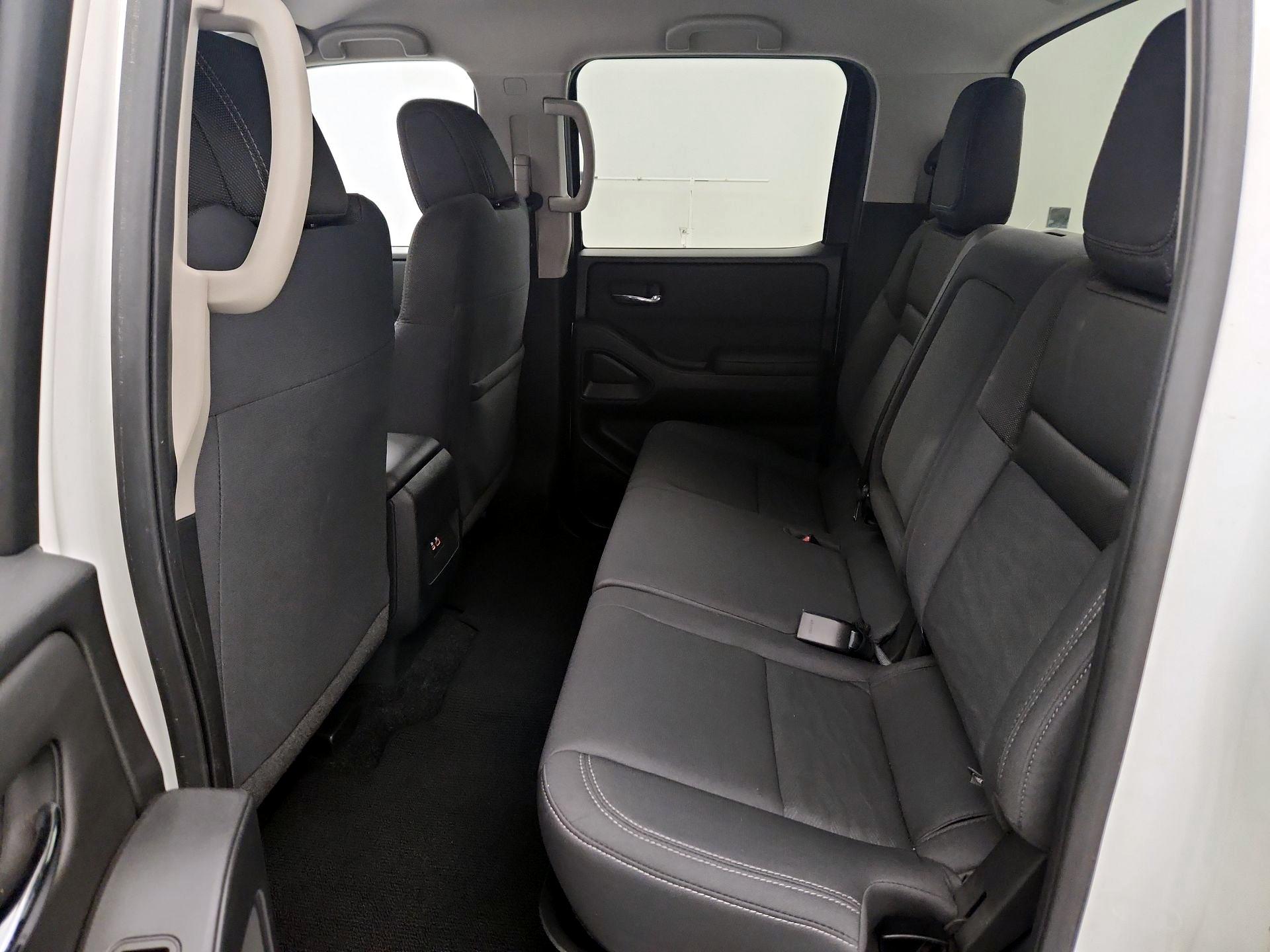 Thumbnail: 2024 Nissan Frontier - 19