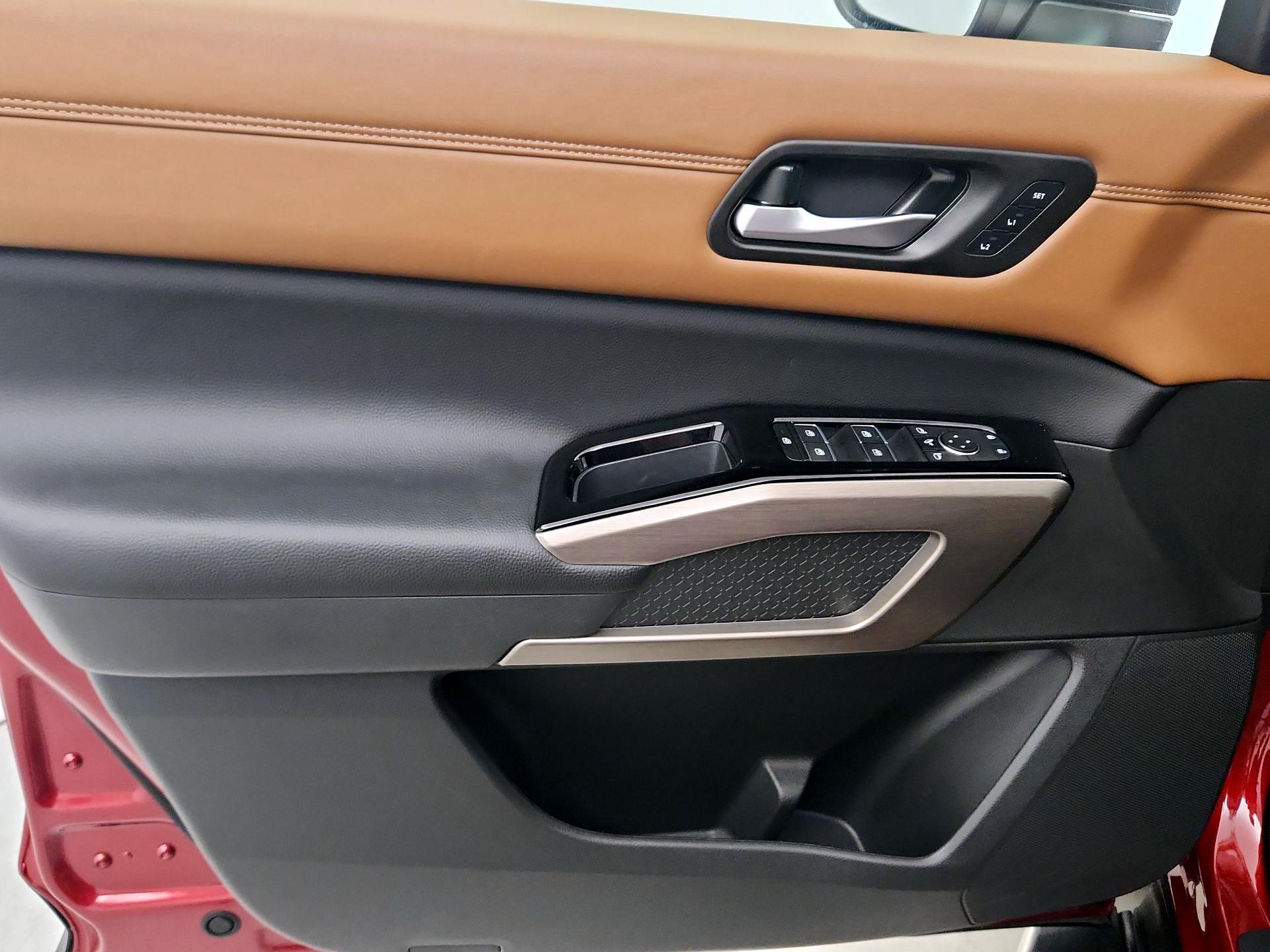 Thumbnail: 2024 Nissan Pathfinder - 12