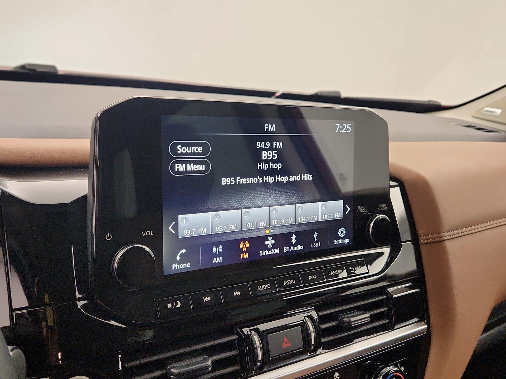 Thumbnail: 2024 Nissan Pathfinder - 15