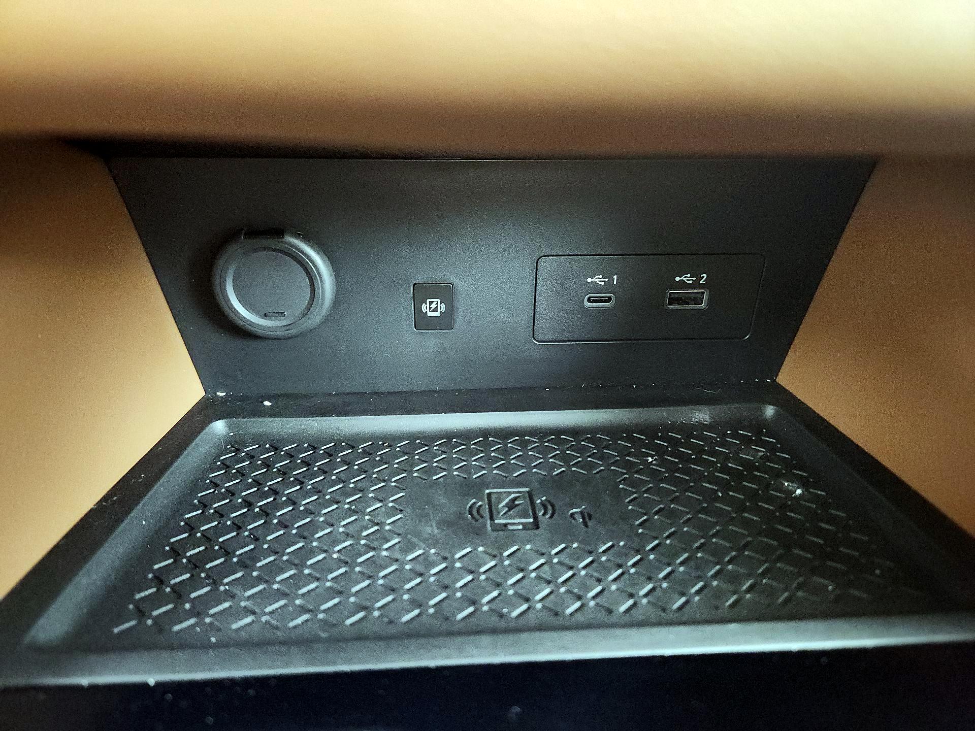 Thumbnail: 2024 Nissan Pathfinder - 18