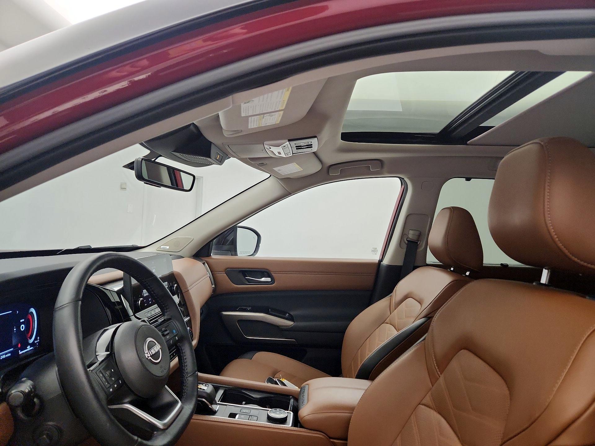 Thumbnail: 2024 Nissan Pathfinder - 19