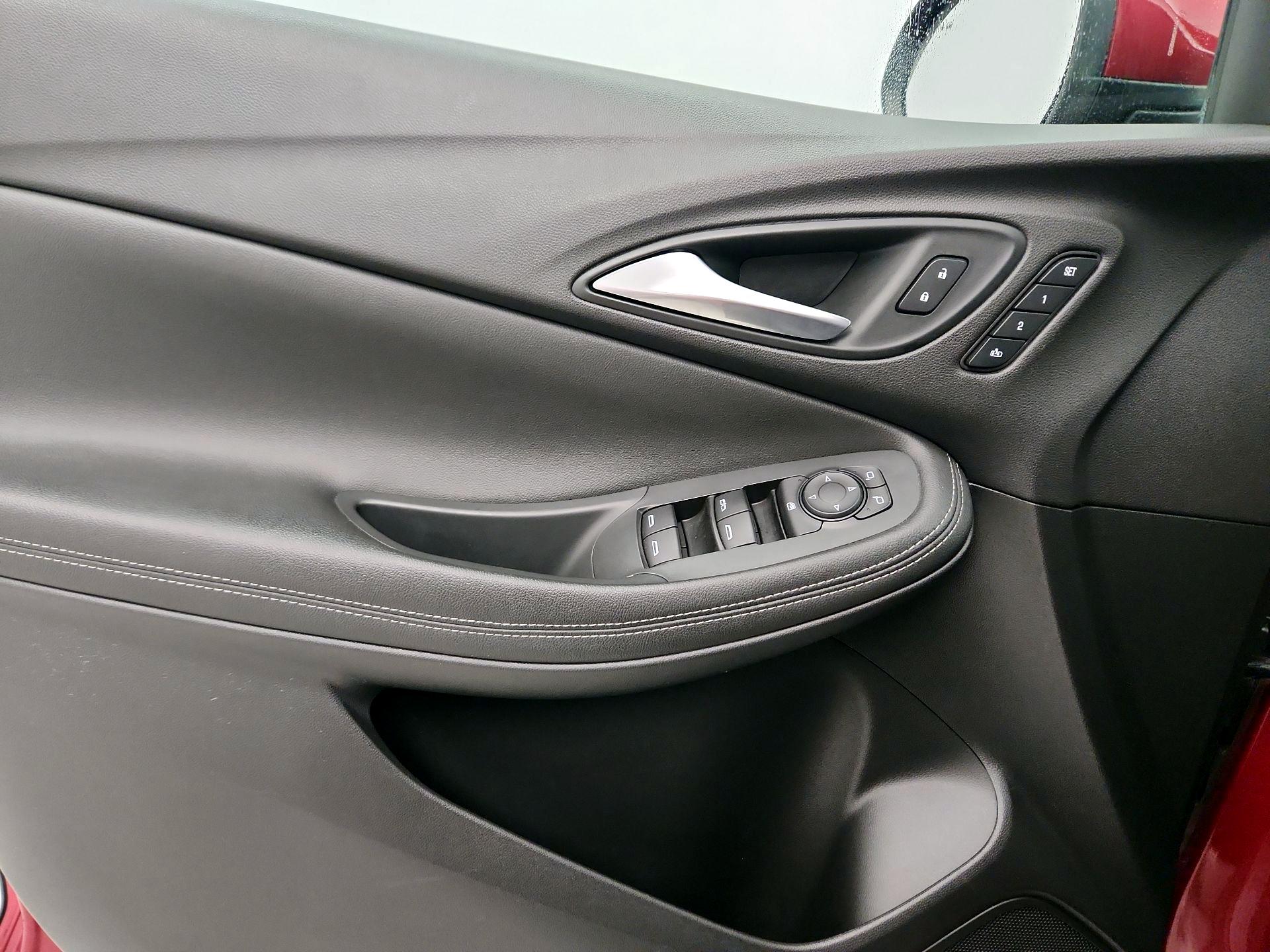 Thumbnail: 2020 Buick Encore GX - 12