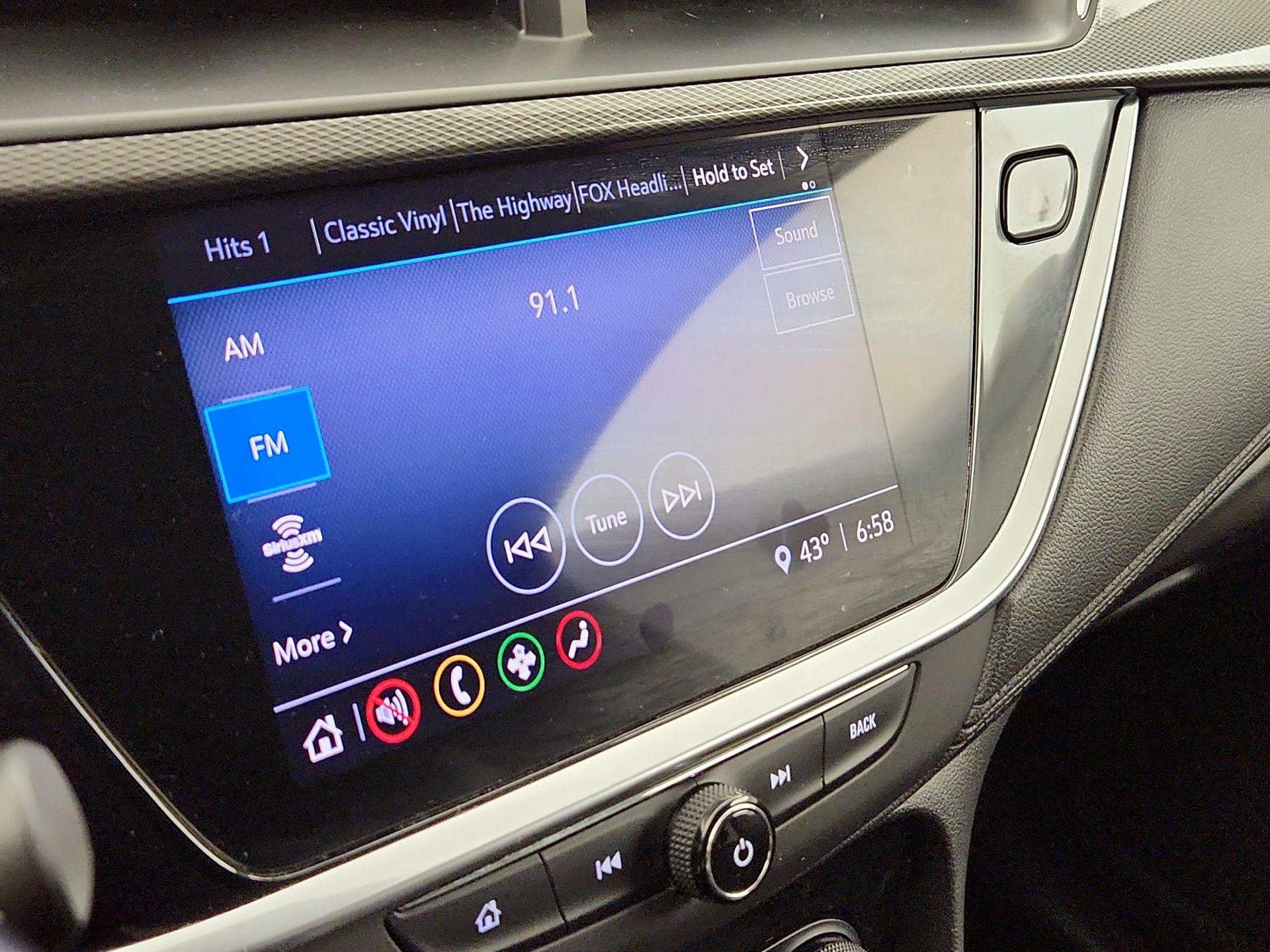 Thumbnail: 2020 Buick Encore GX - 15