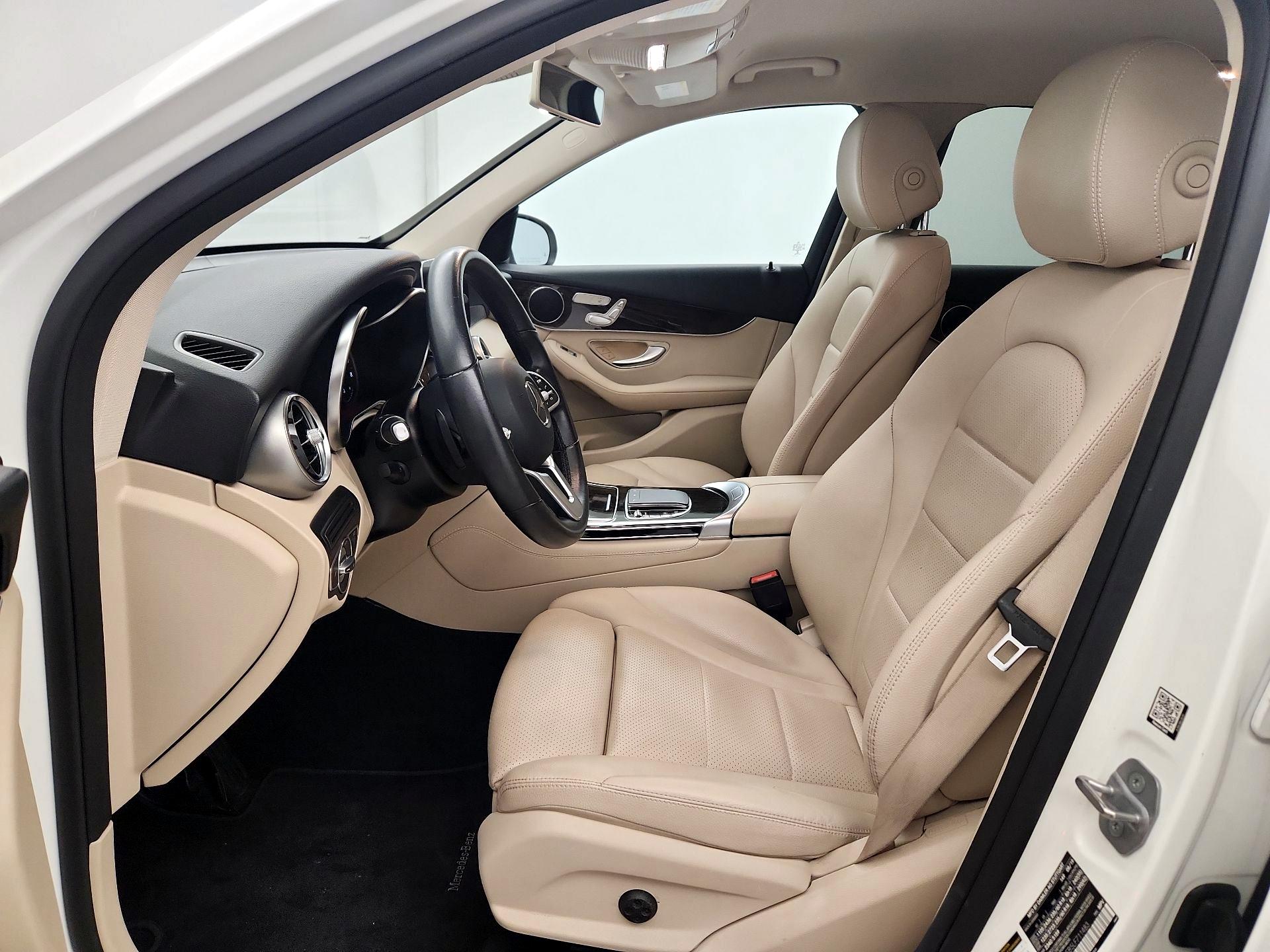 Thumbnail: 2020 Mercedes-Benz GLC - 11