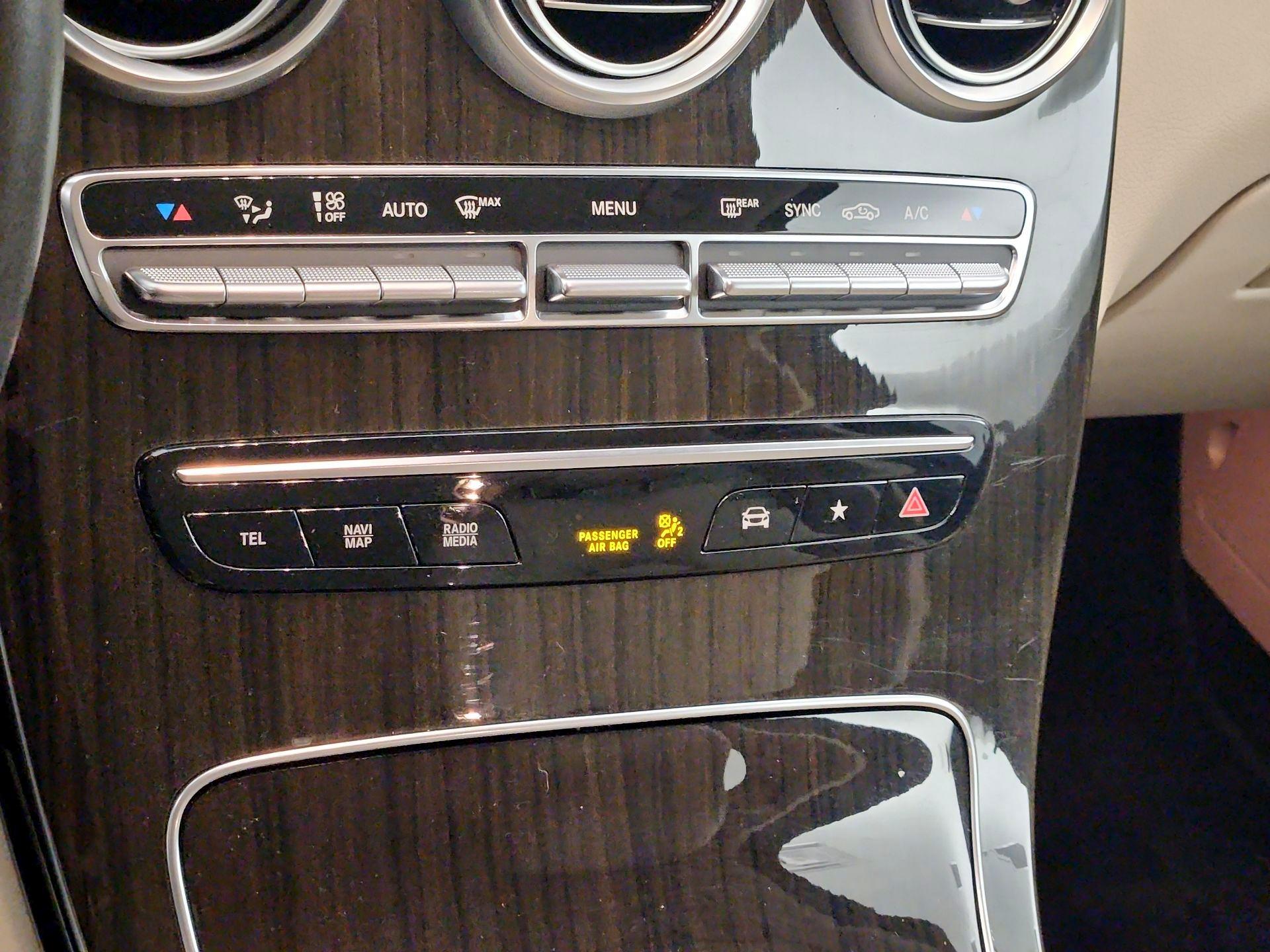 Thumbnail: 2020 Mercedes-Benz GLC - 16