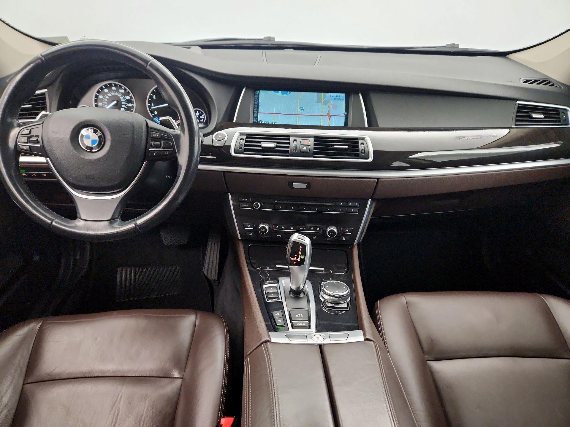 Thumbnail: 2016 BMW 5 Series - 9