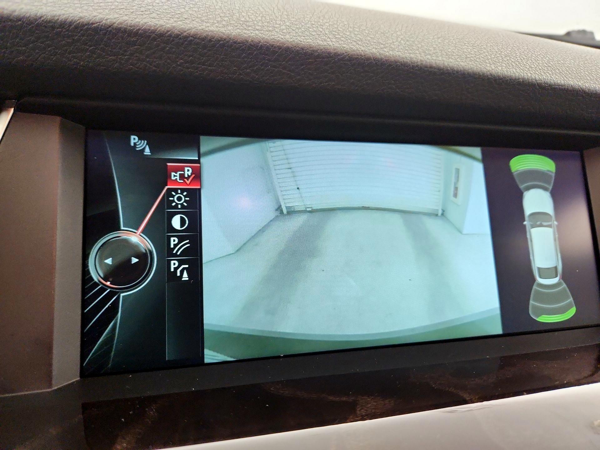 Thumbnail: 2016 BMW 5 Series - 15