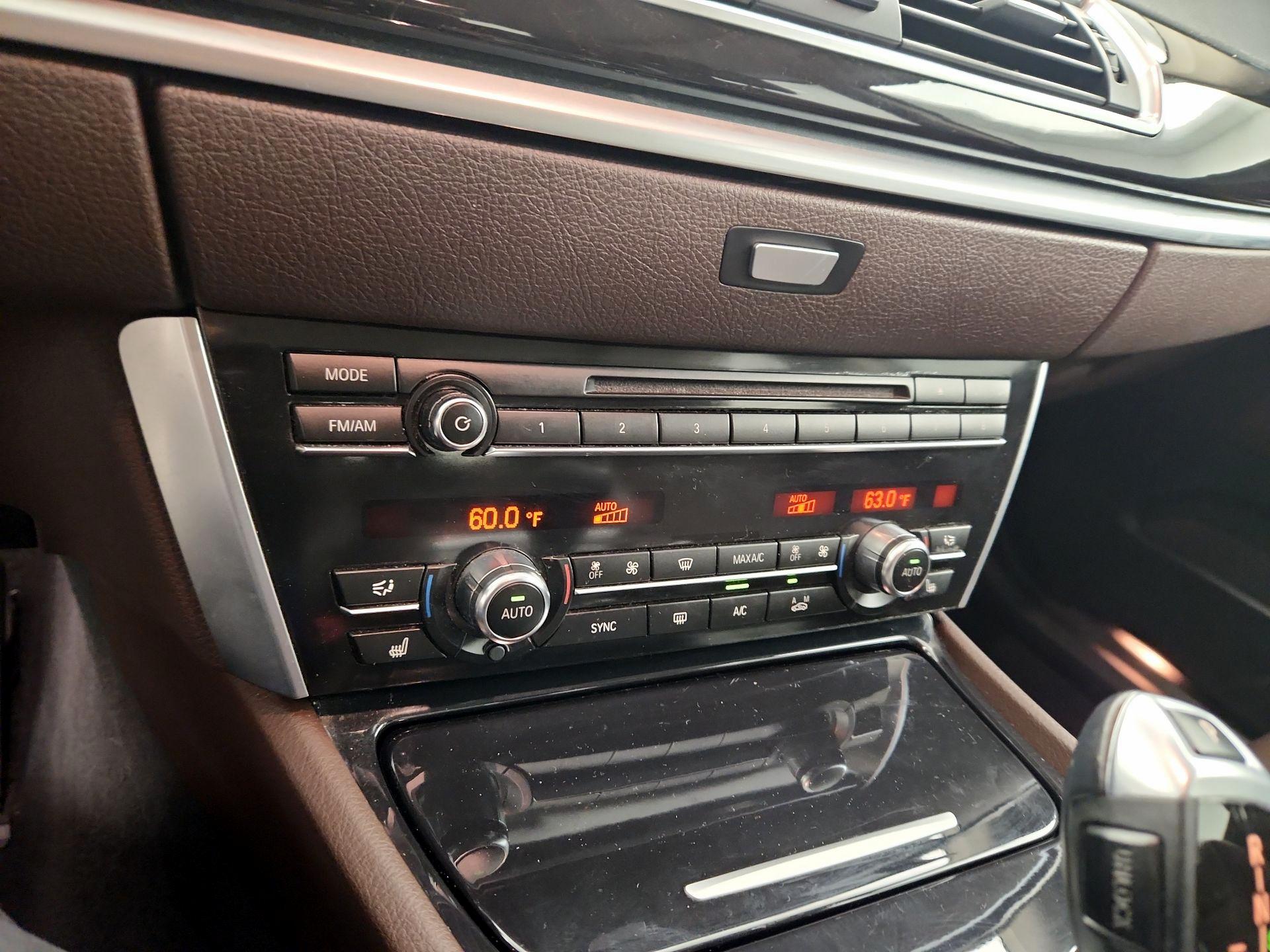 Thumbnail: 2016 BMW 5 Series - 17