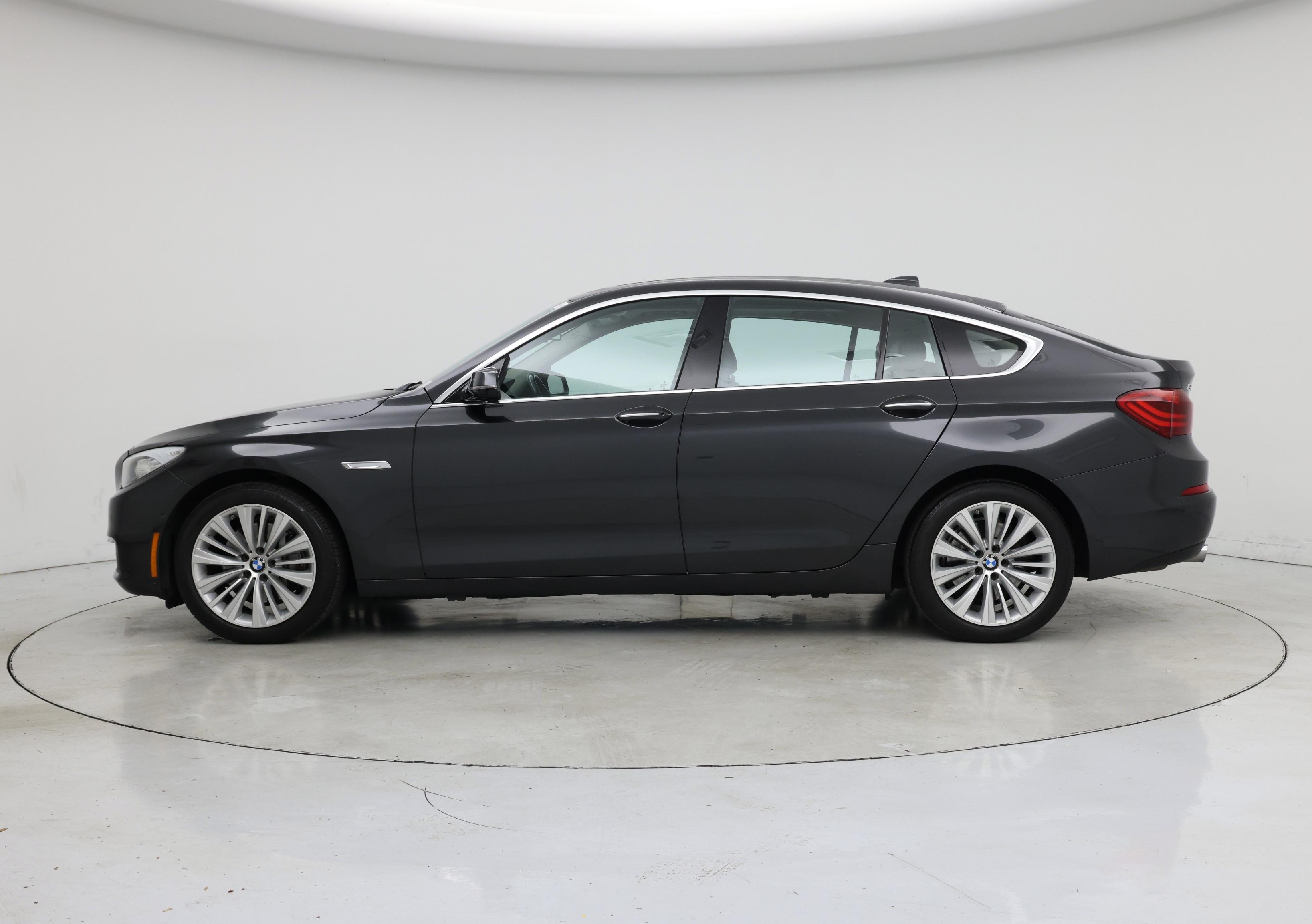 Thumbnail: 2016 BMW 5 Series - 3