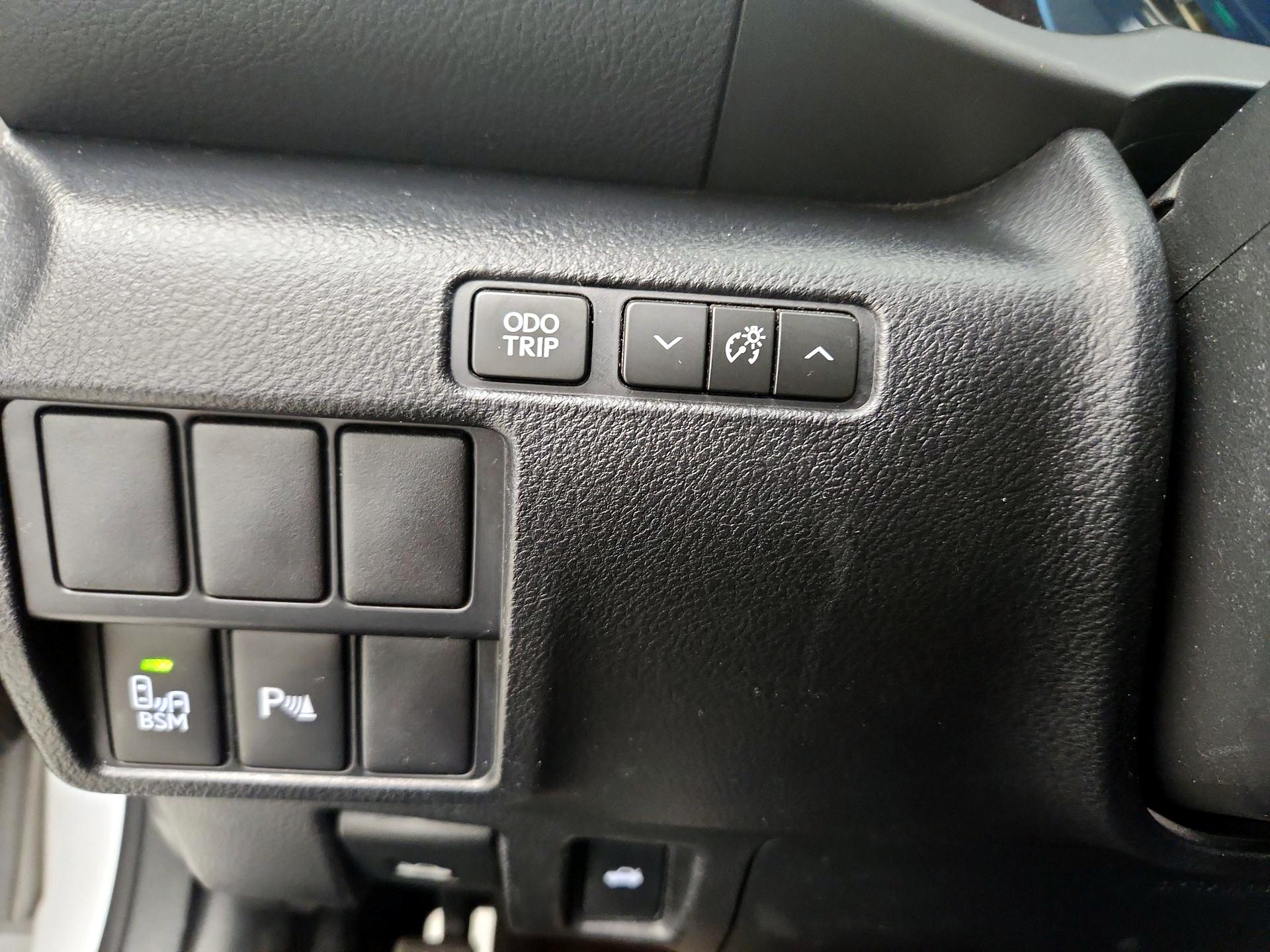 Thumbnail: 2015 Lexus RC - 13