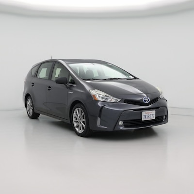 2015 Toyota Prius v Five