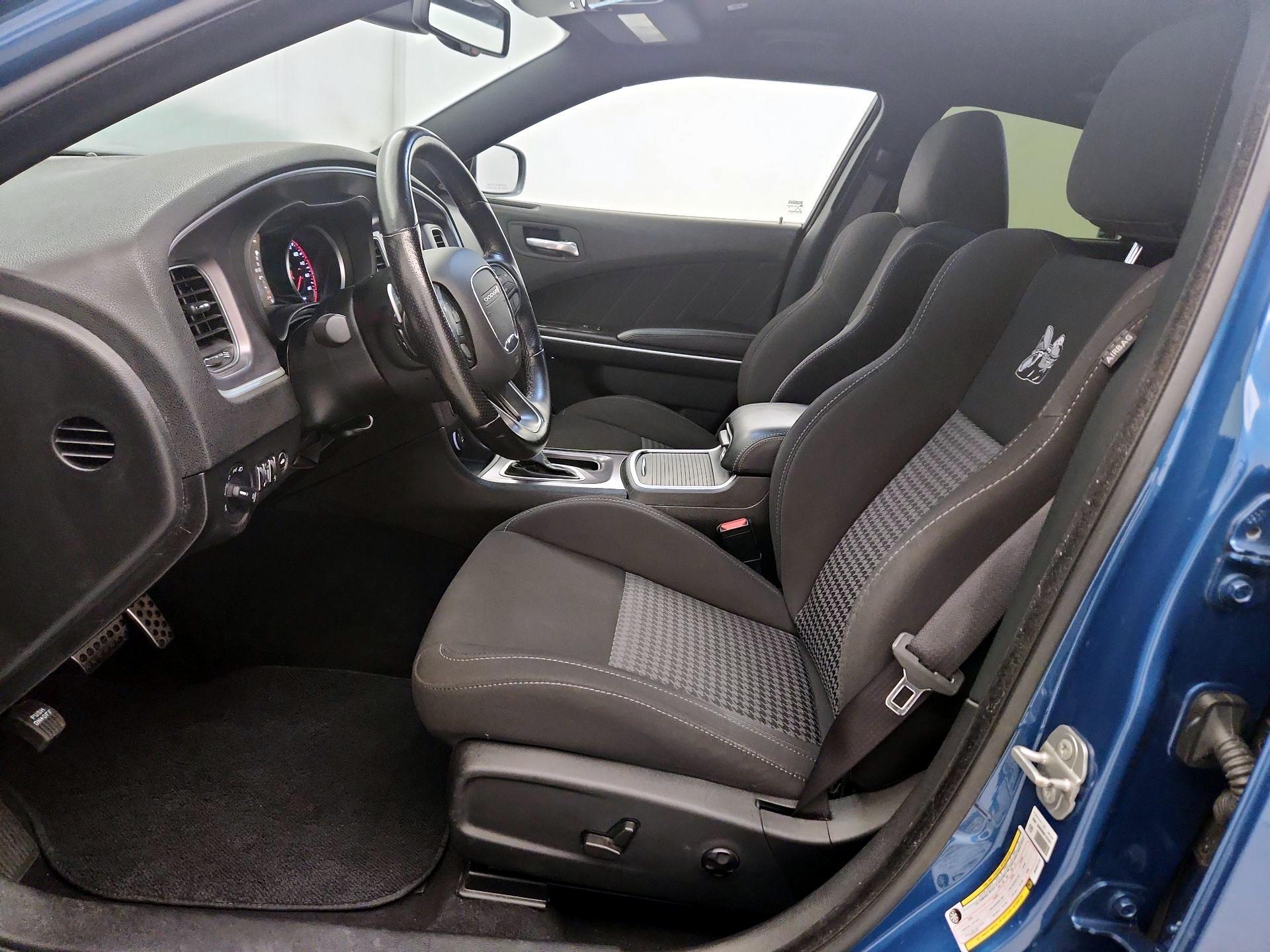 Thumbnail: 2021 Dodge Charger - 11