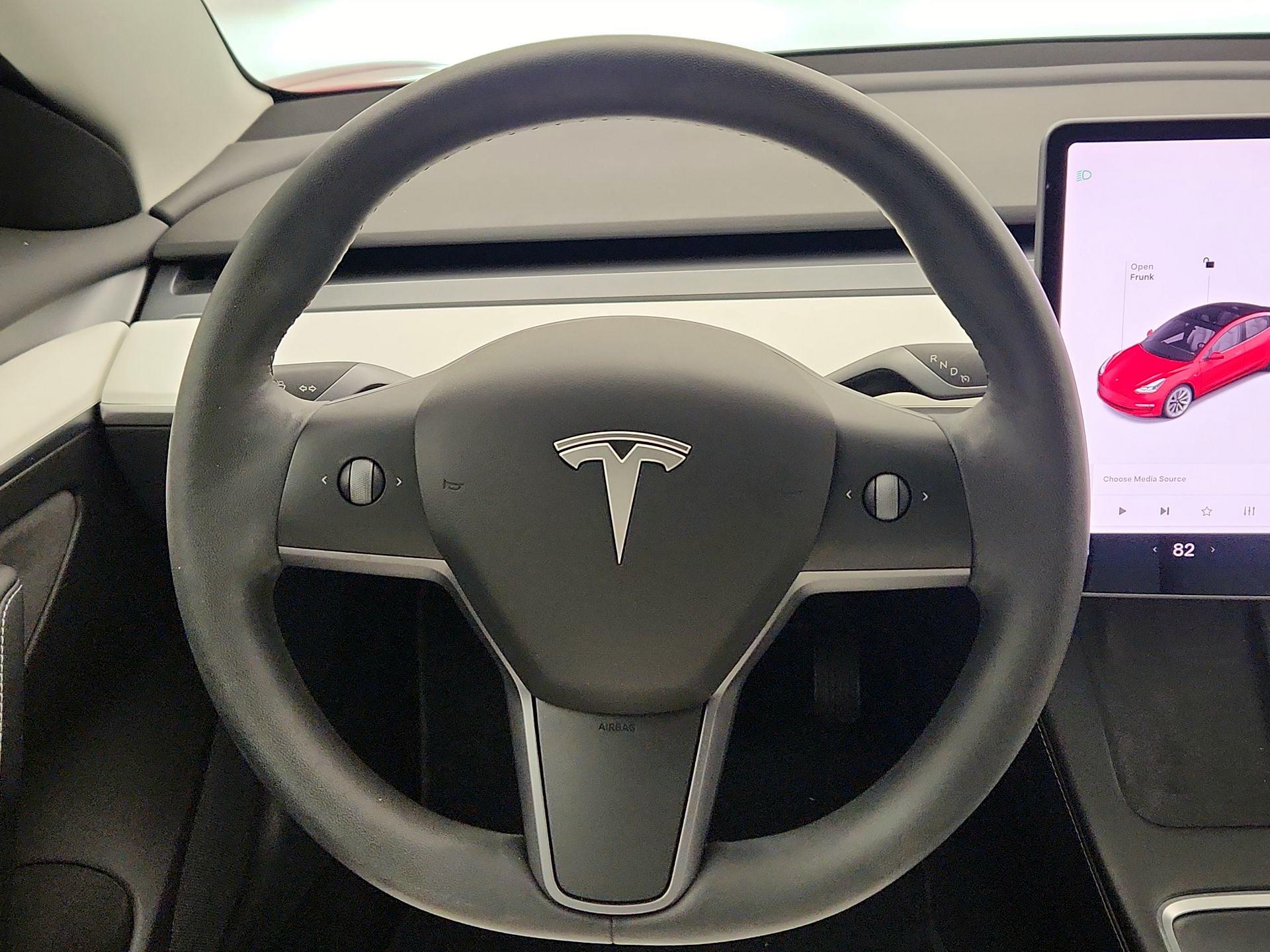 Thumbnail: 2021 Tesla Model 3 - 10