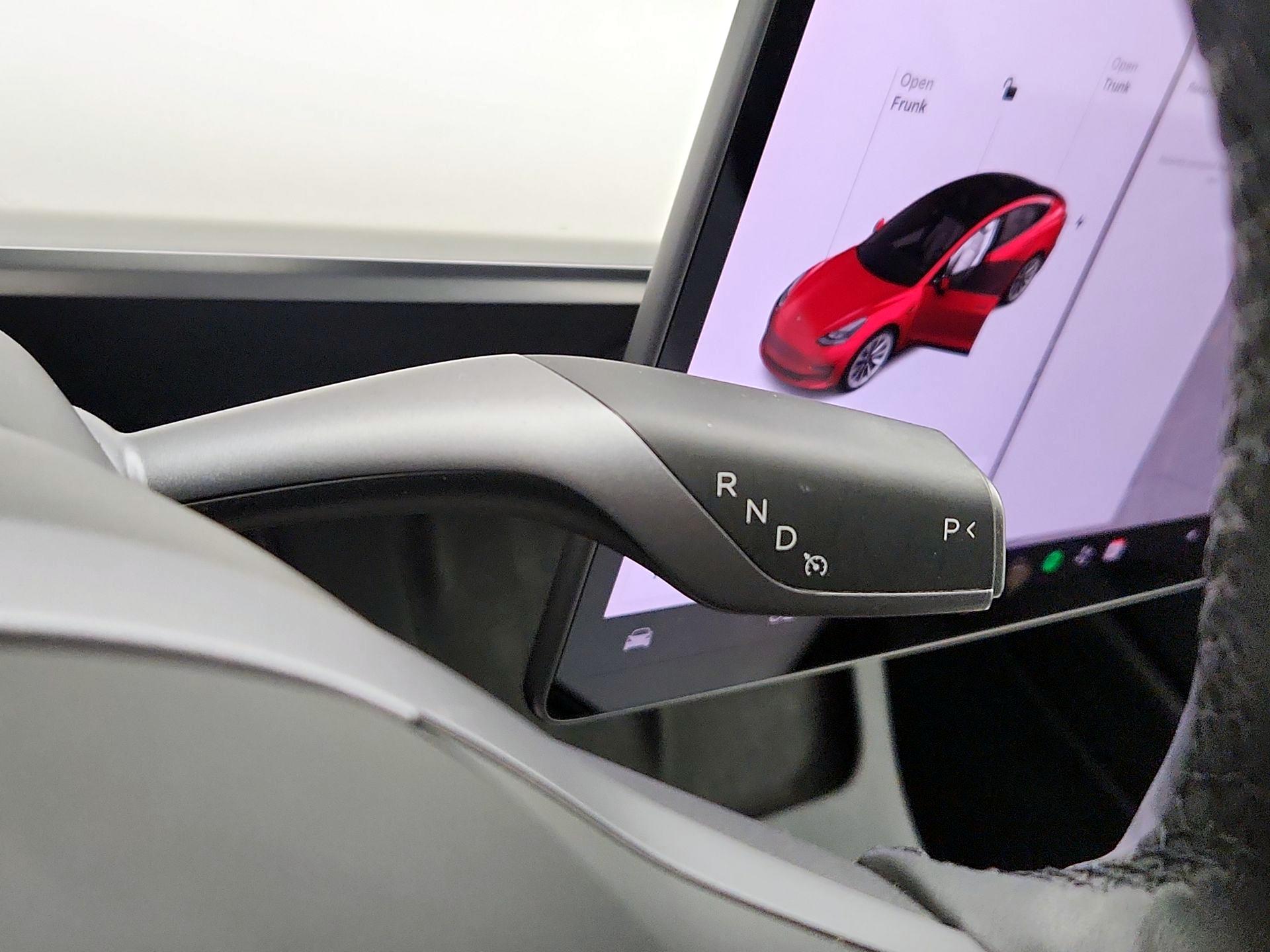 Thumbnail: 2021 Tesla Model 3 - 16