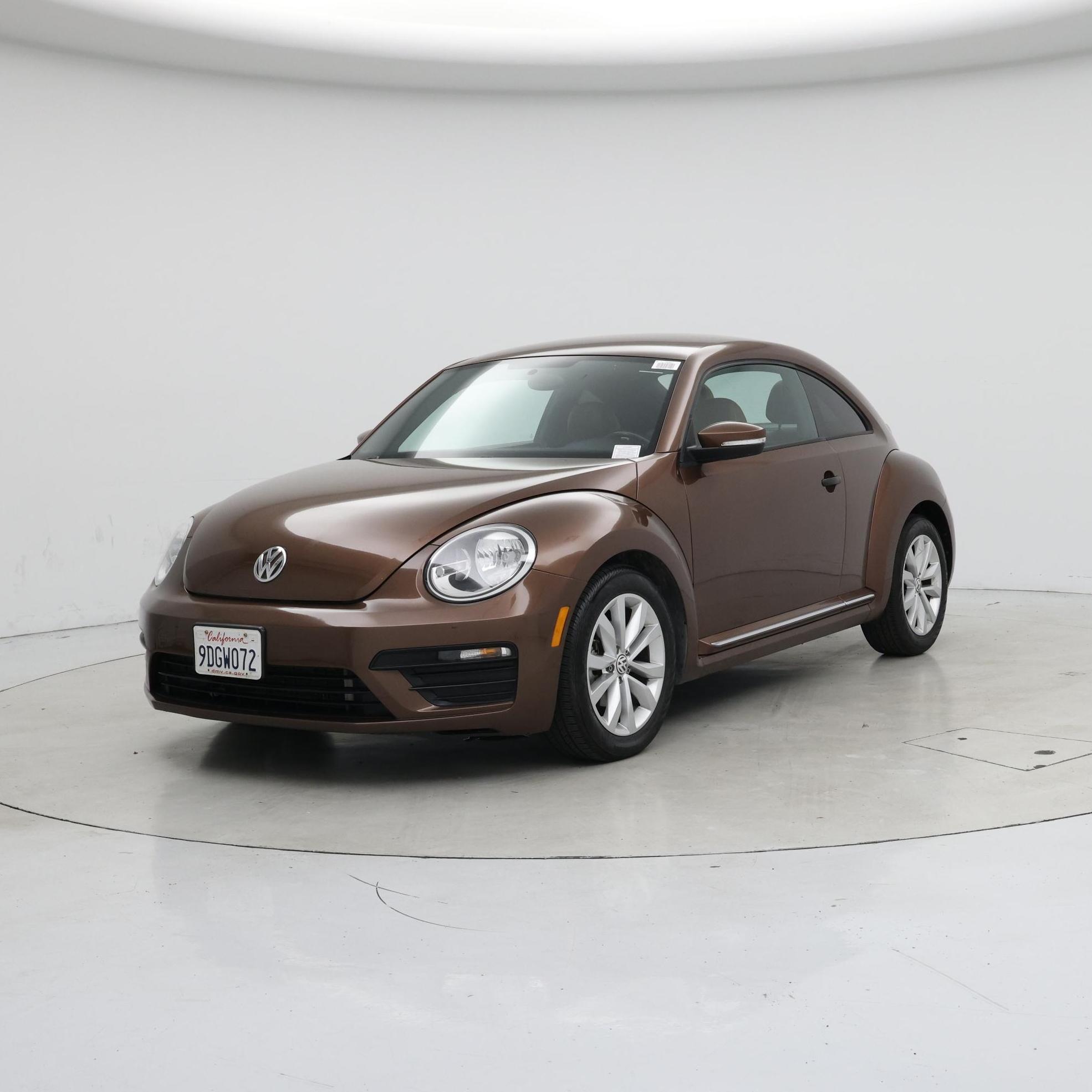 Thumbnail: 2017 Volkswagen Beetle - 4