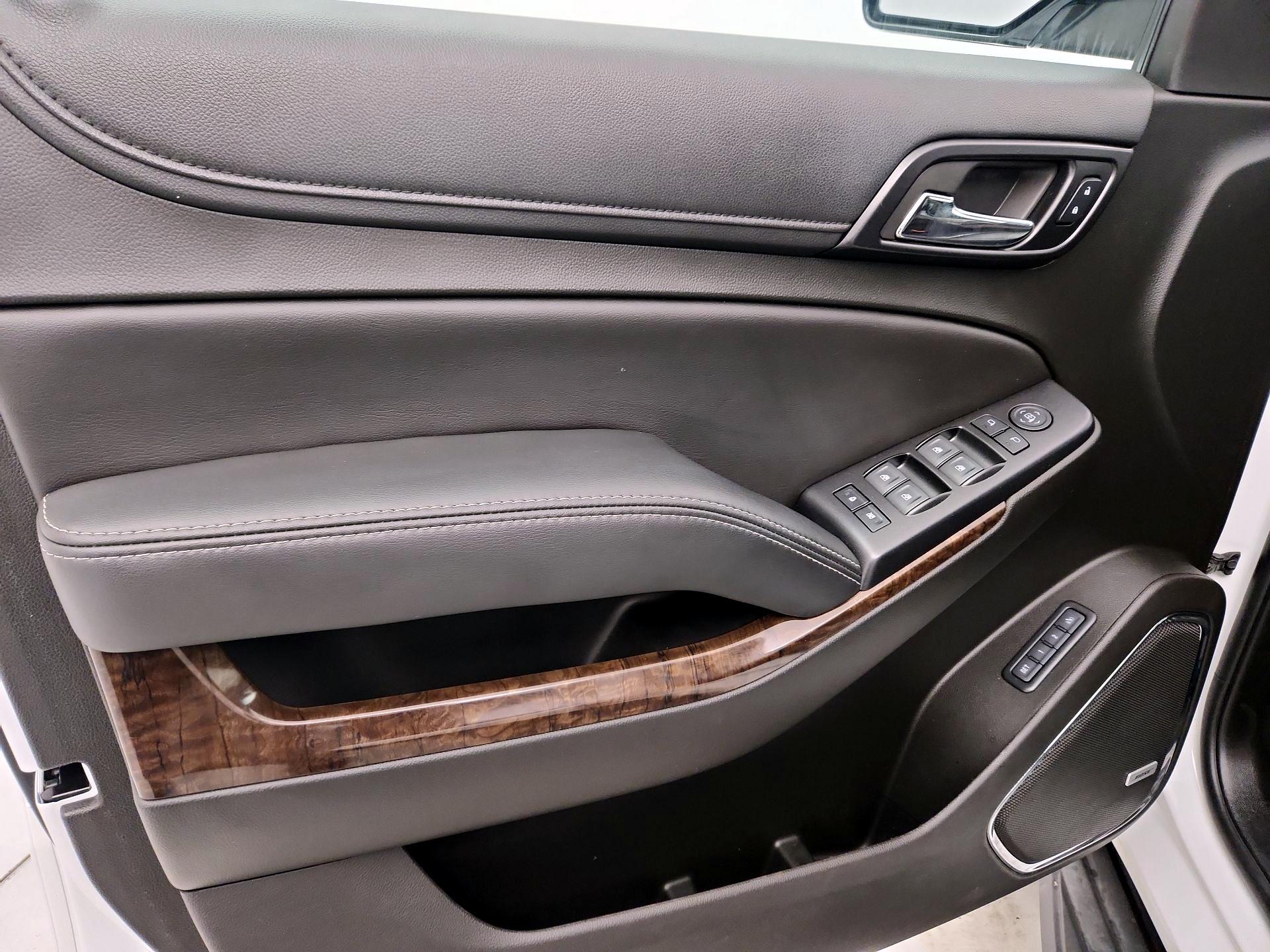 Thumbnail: 2018 Chevrolet Tahoe - 12