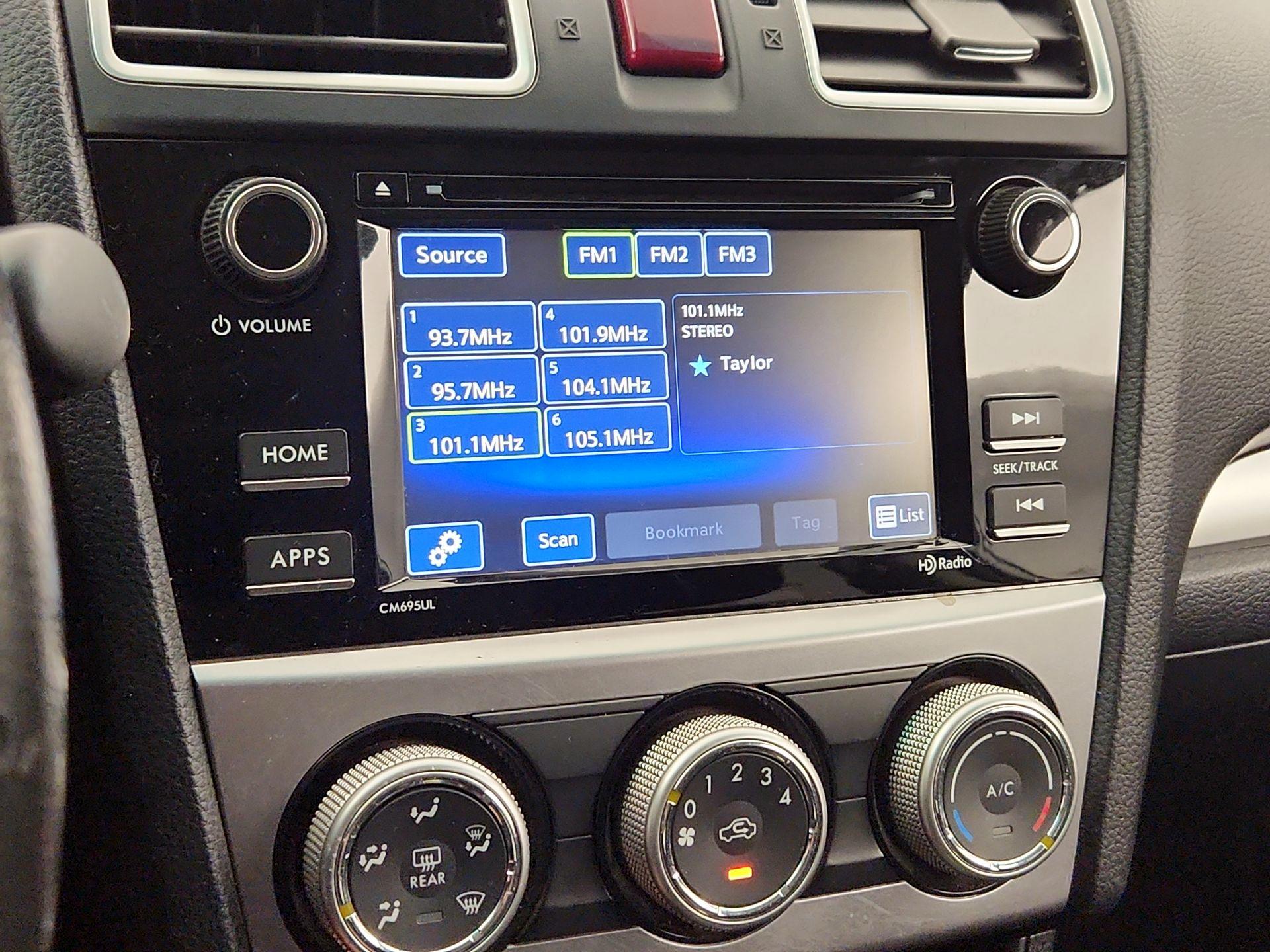 Thumbnail: 2017 Subaru Crosstrek - 15