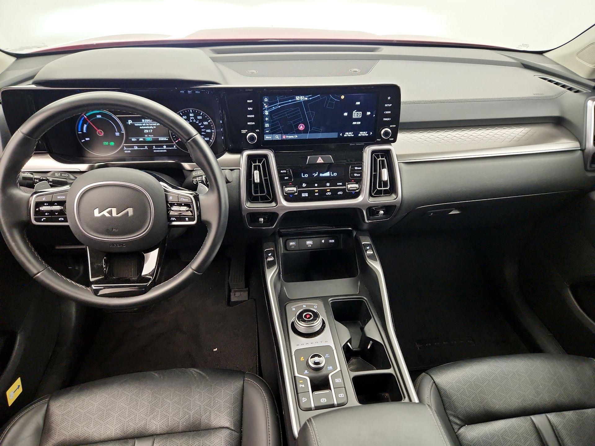 Thumbnail: 2023 Kia Sorento - 9