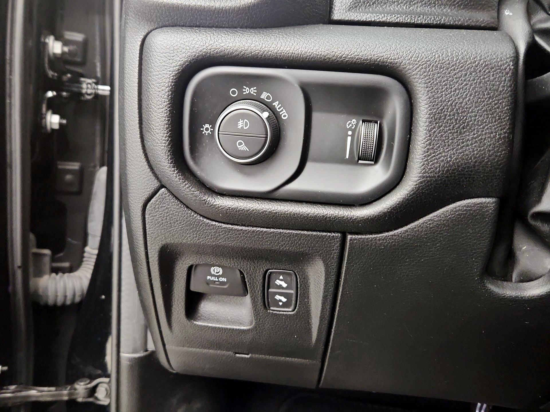 Thumbnail: 2023 RAM 1500 - 13