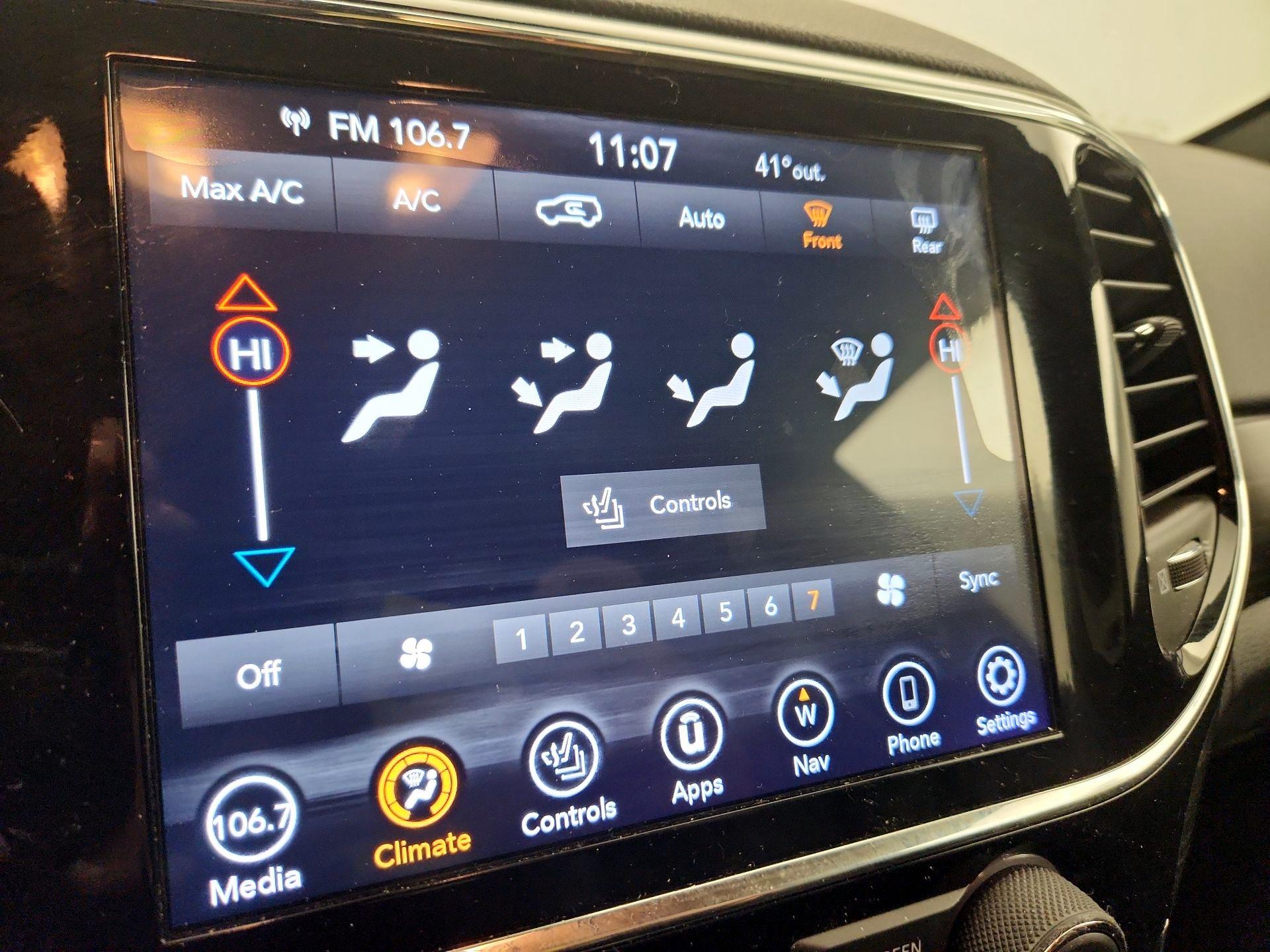 Thumbnail: 2020 Jeep Grand Cherokee - 17