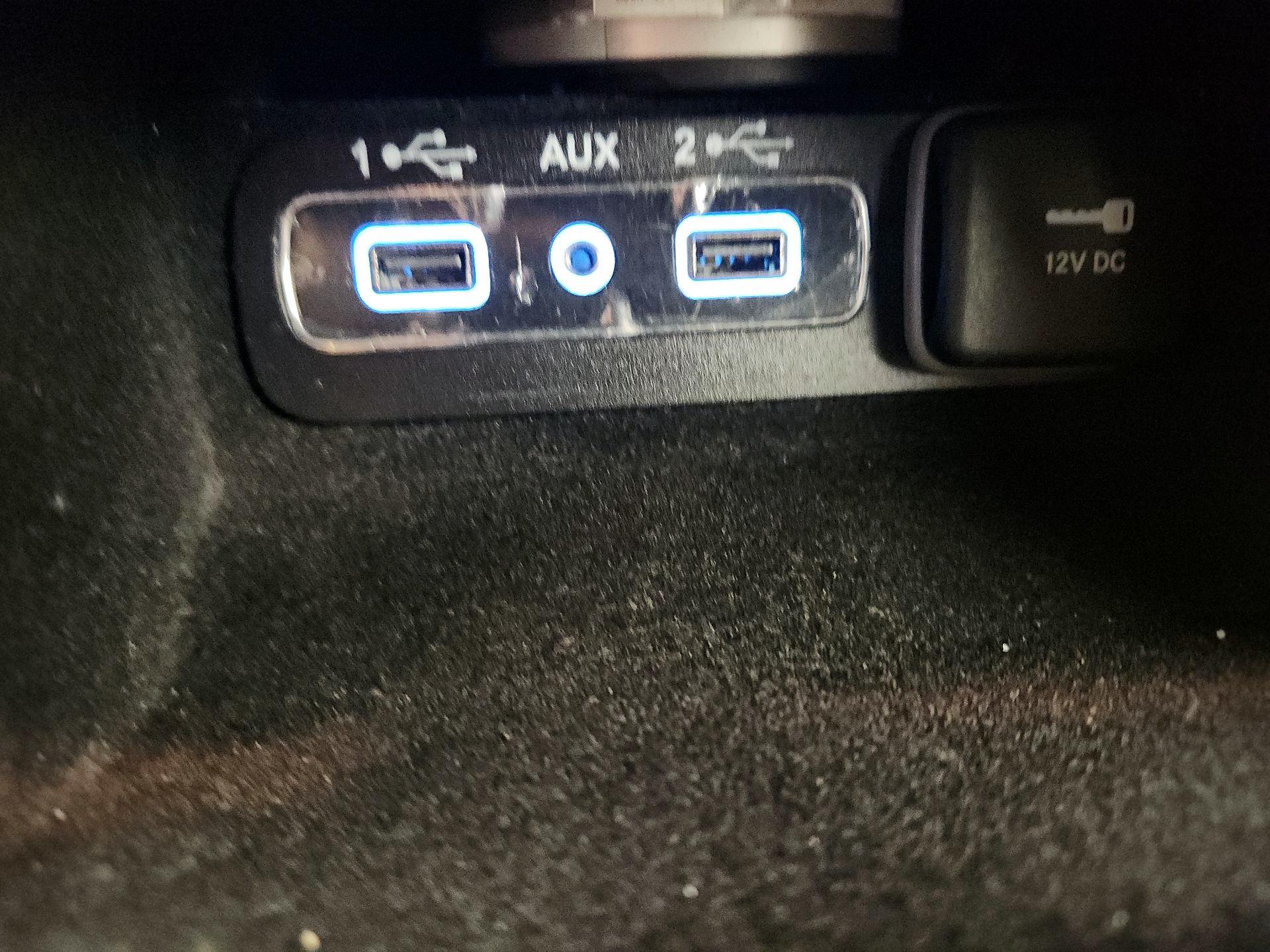 Thumbnail: 2020 Jeep Grand Cherokee - 19