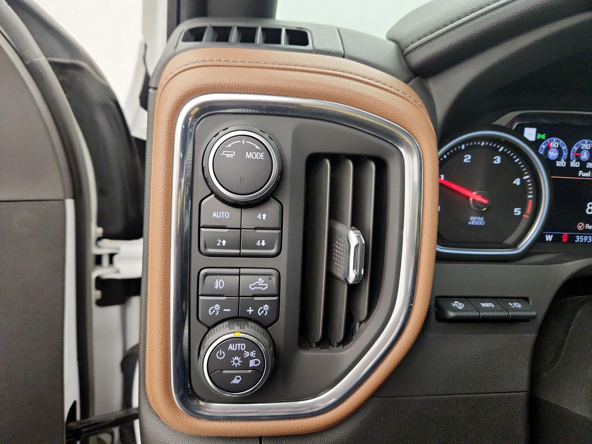 Thumbnail: 2022 Chevrolet Silverado 2500 - 13