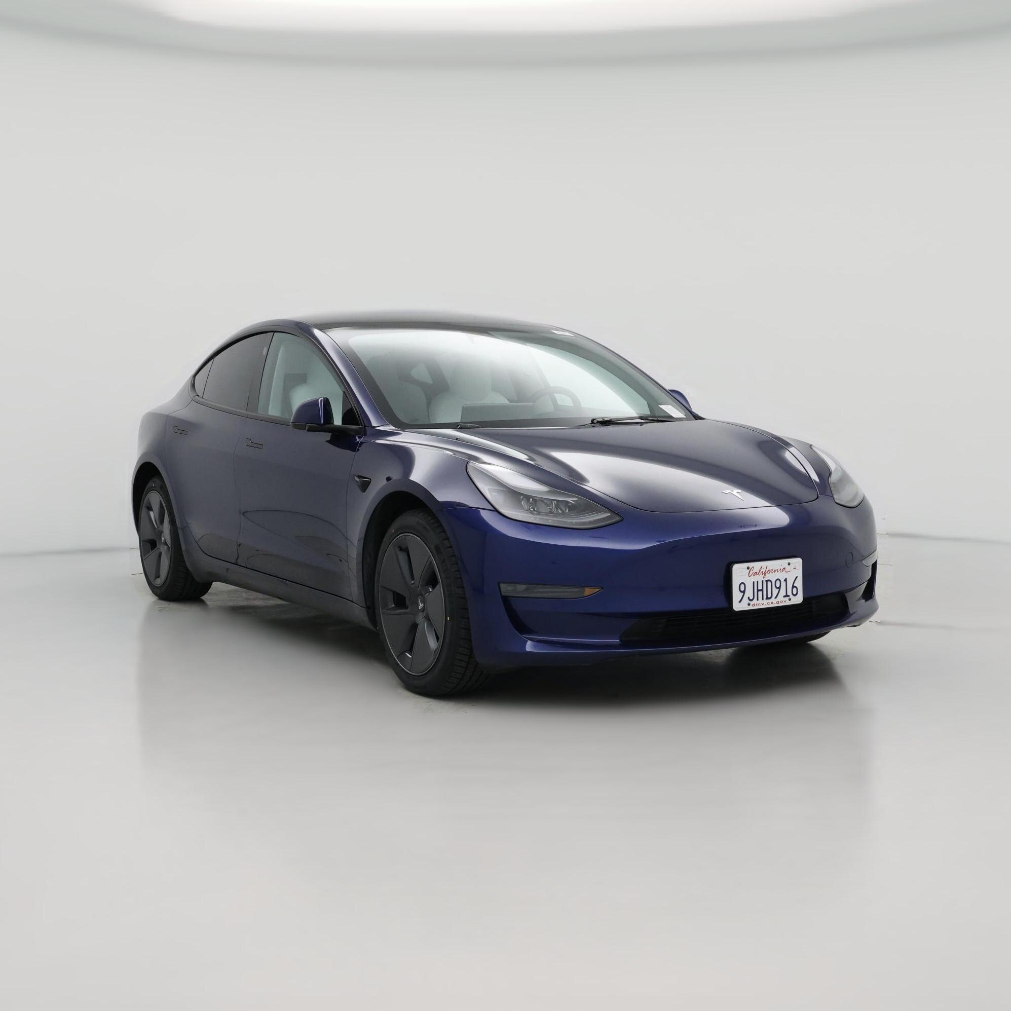 Thumbnail: 2023 Tesla Model 3 - 1