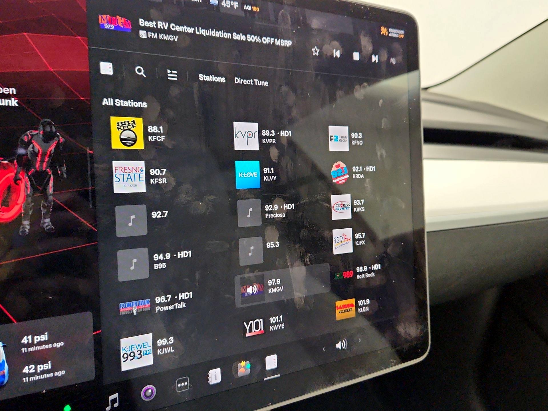 Thumbnail: 2023 Tesla Model 3 - 15