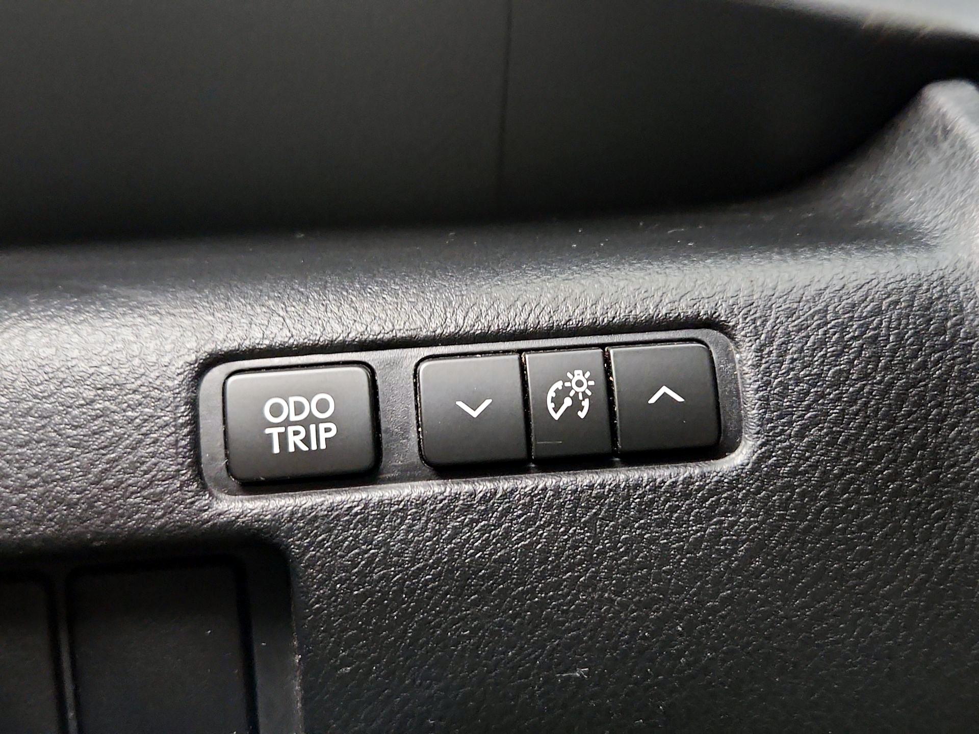 Thumbnail: 2014 Lexus IS - 13