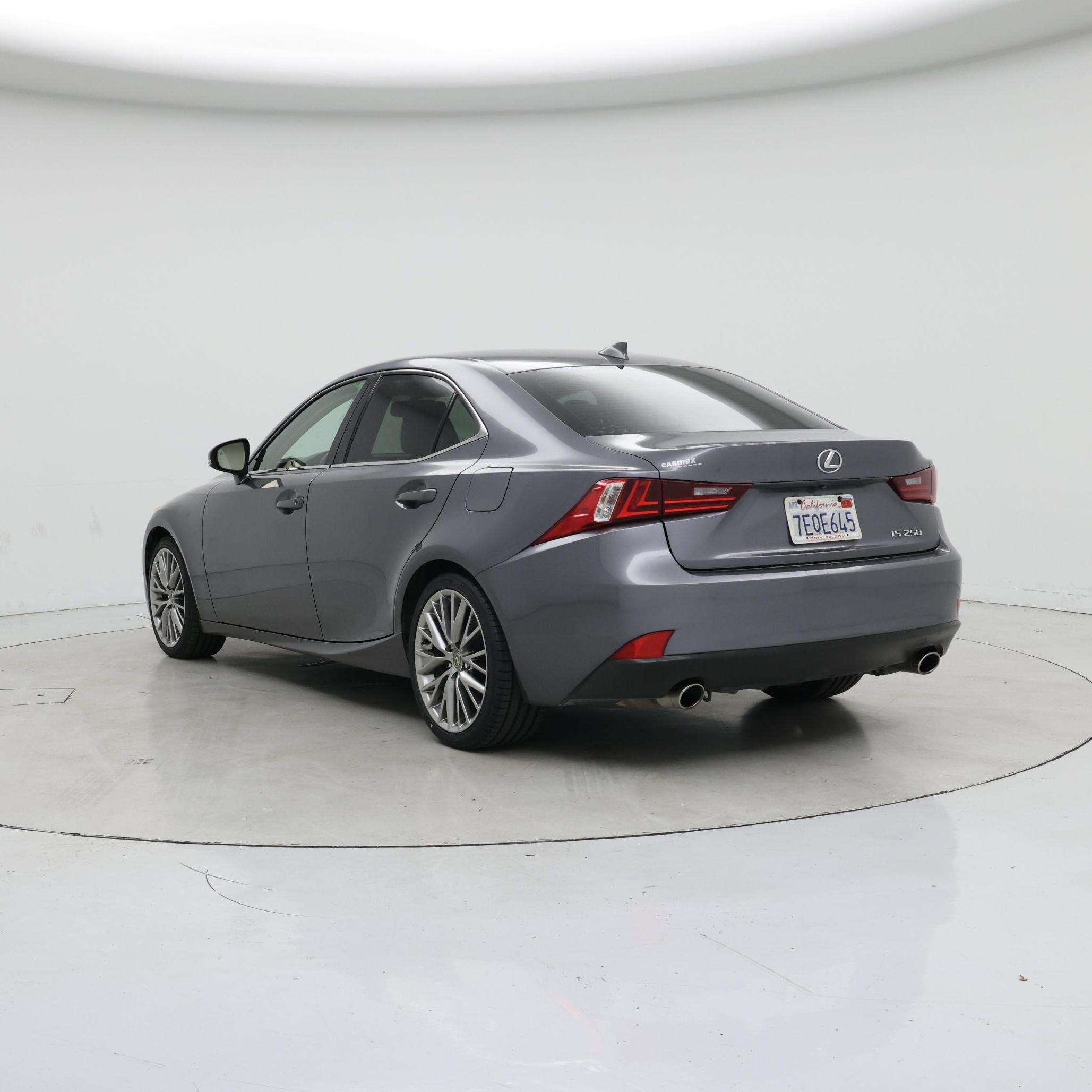 Thumbnail: 2014 Lexus IS - 2