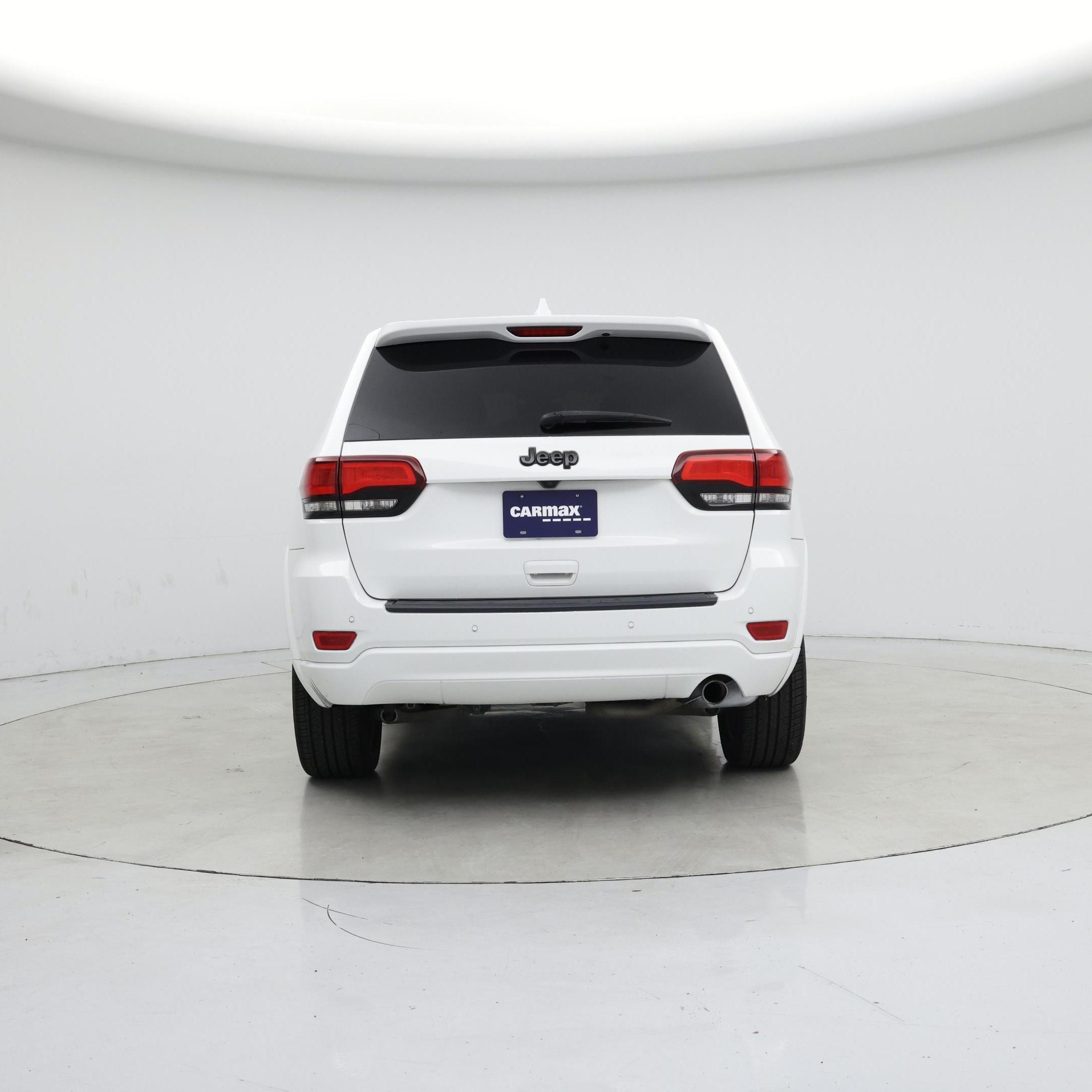 Thumbnail: 2018 Jeep Grand Cherokee - 6