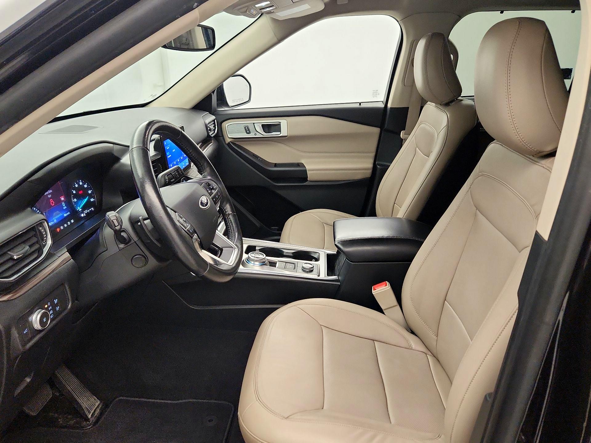 Thumbnail: 2020 Ford Explorer - 11