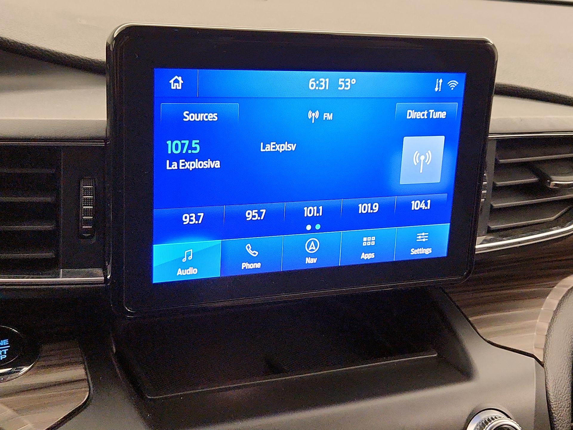 Thumbnail: 2020 Ford Explorer - 15