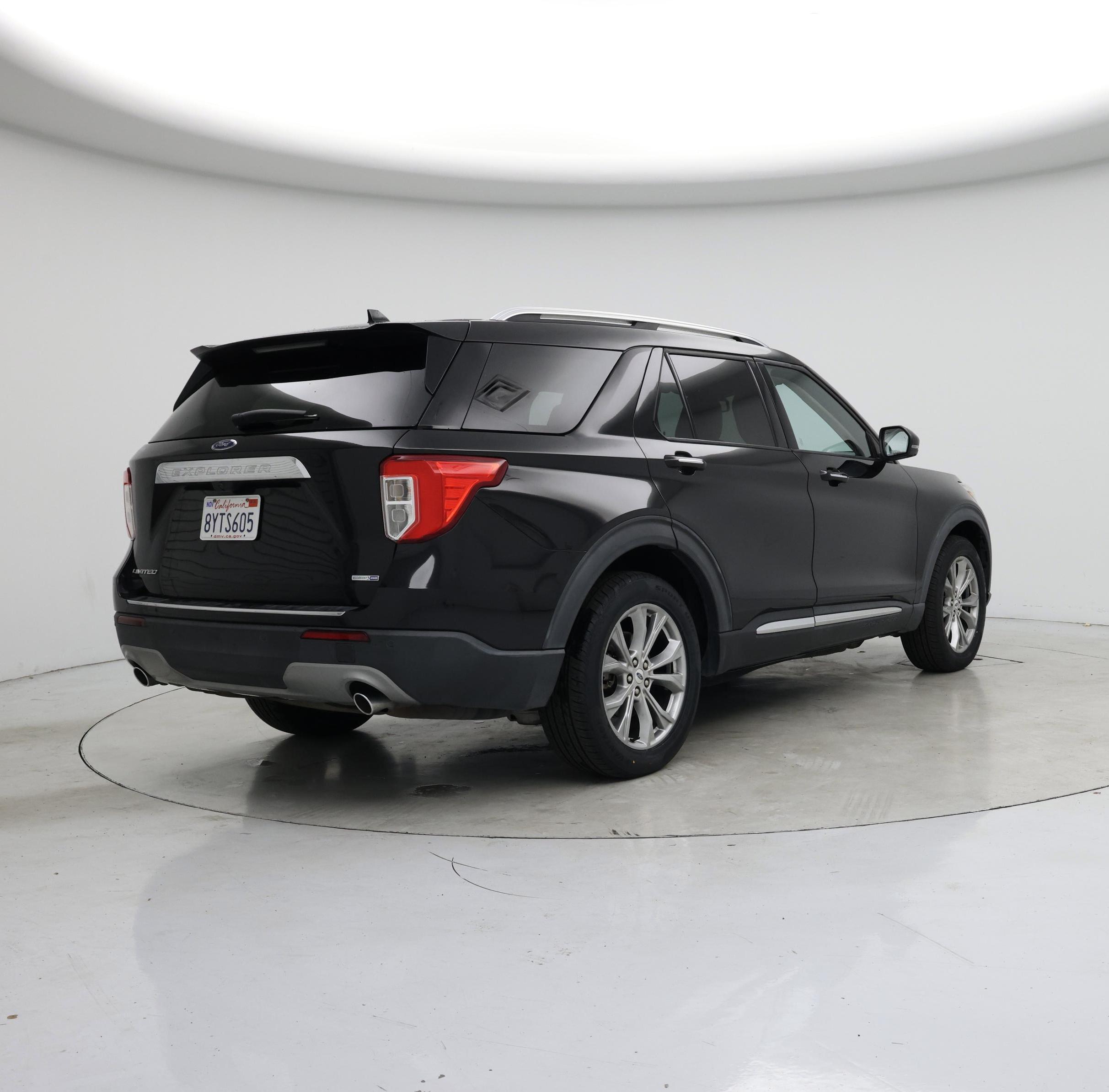 Thumbnail: 2020 Ford Explorer - 8