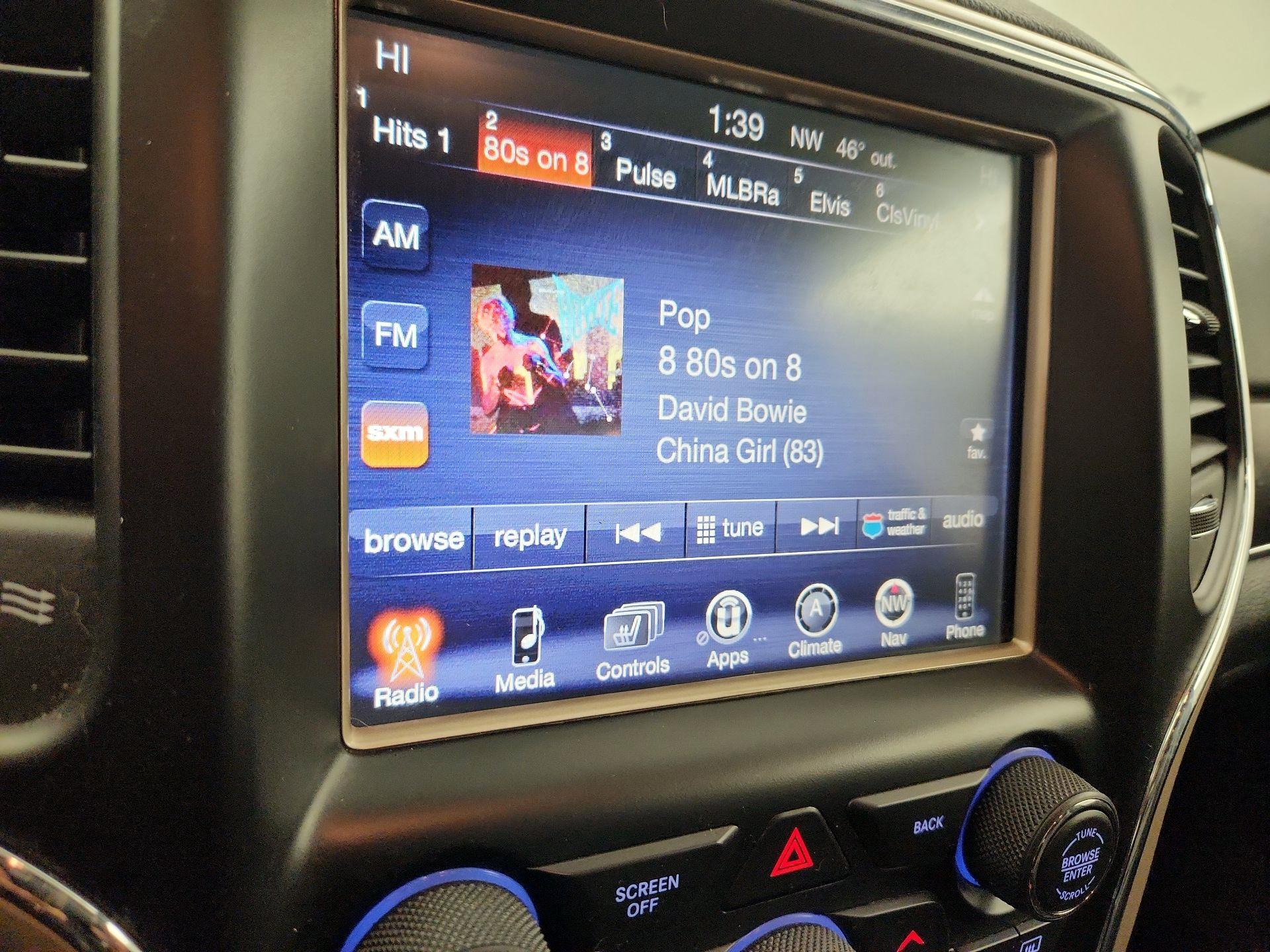 Thumbnail: 2016 Jeep Grand Cherokee - 16