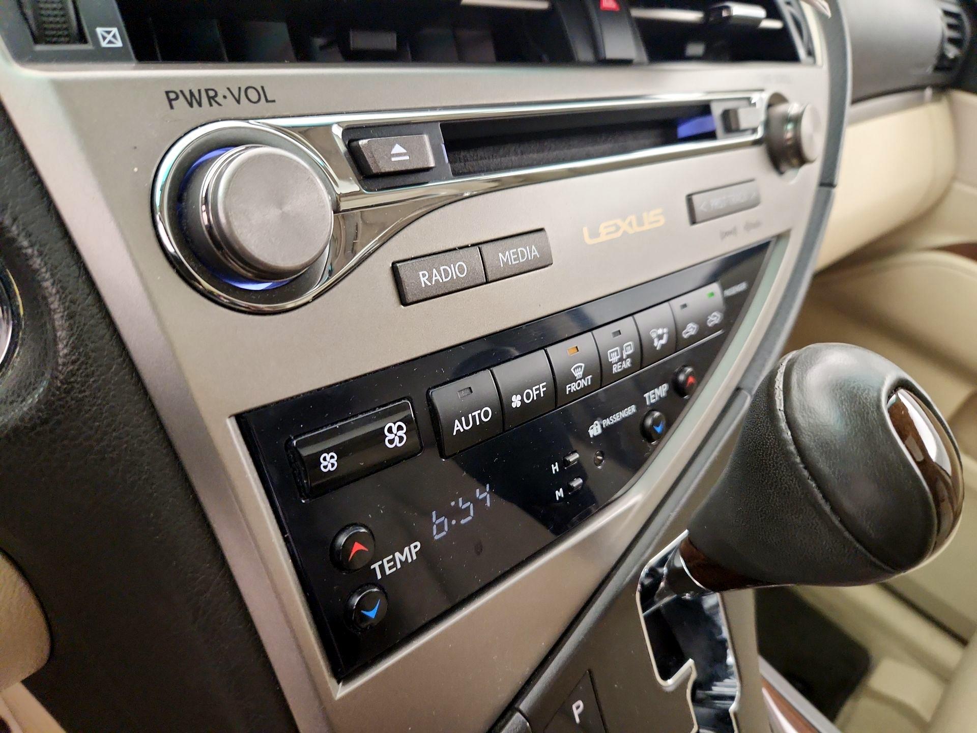 Thumbnail: 2014 Lexus RX - 16