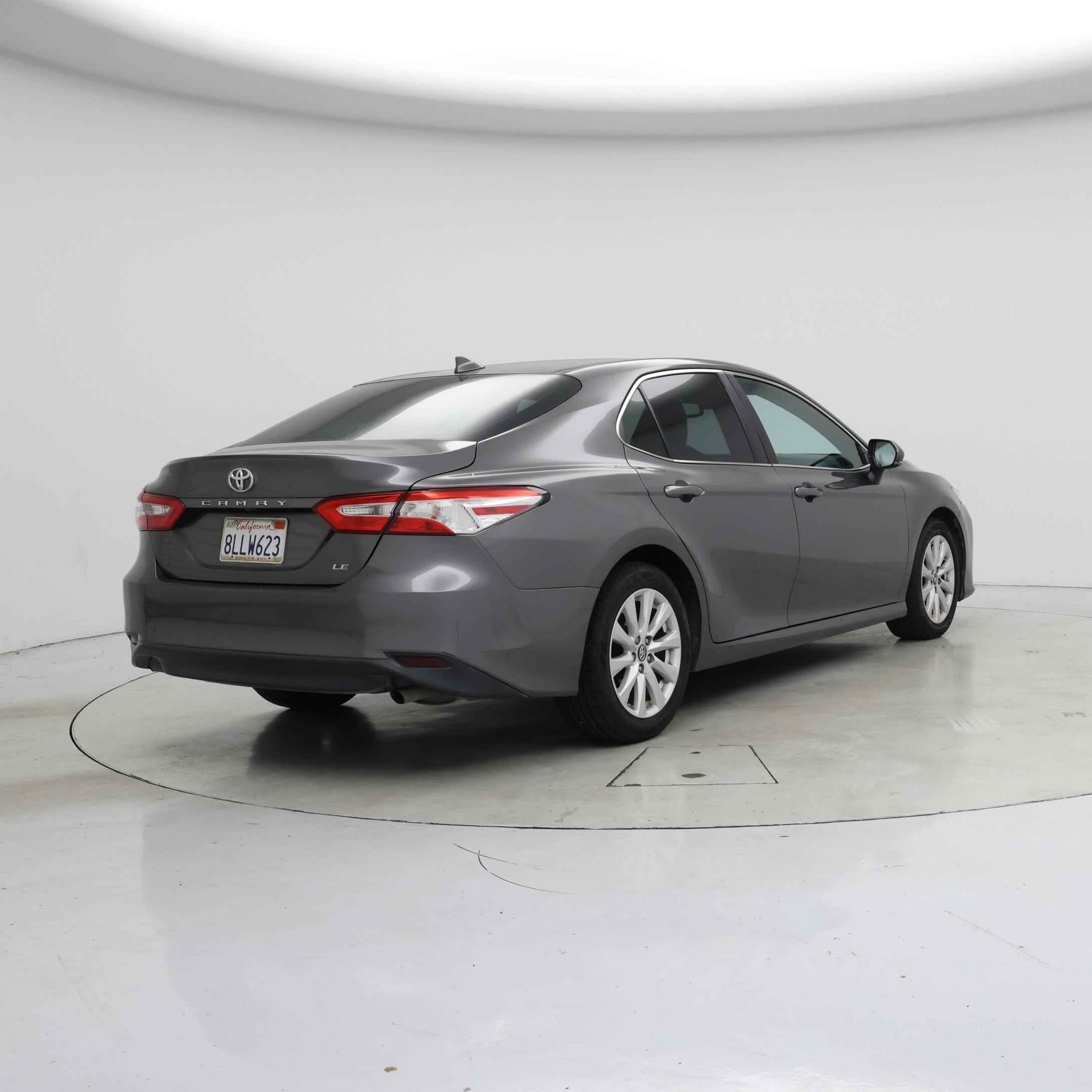 Thumbnail: 2019 Toyota Camry - 8