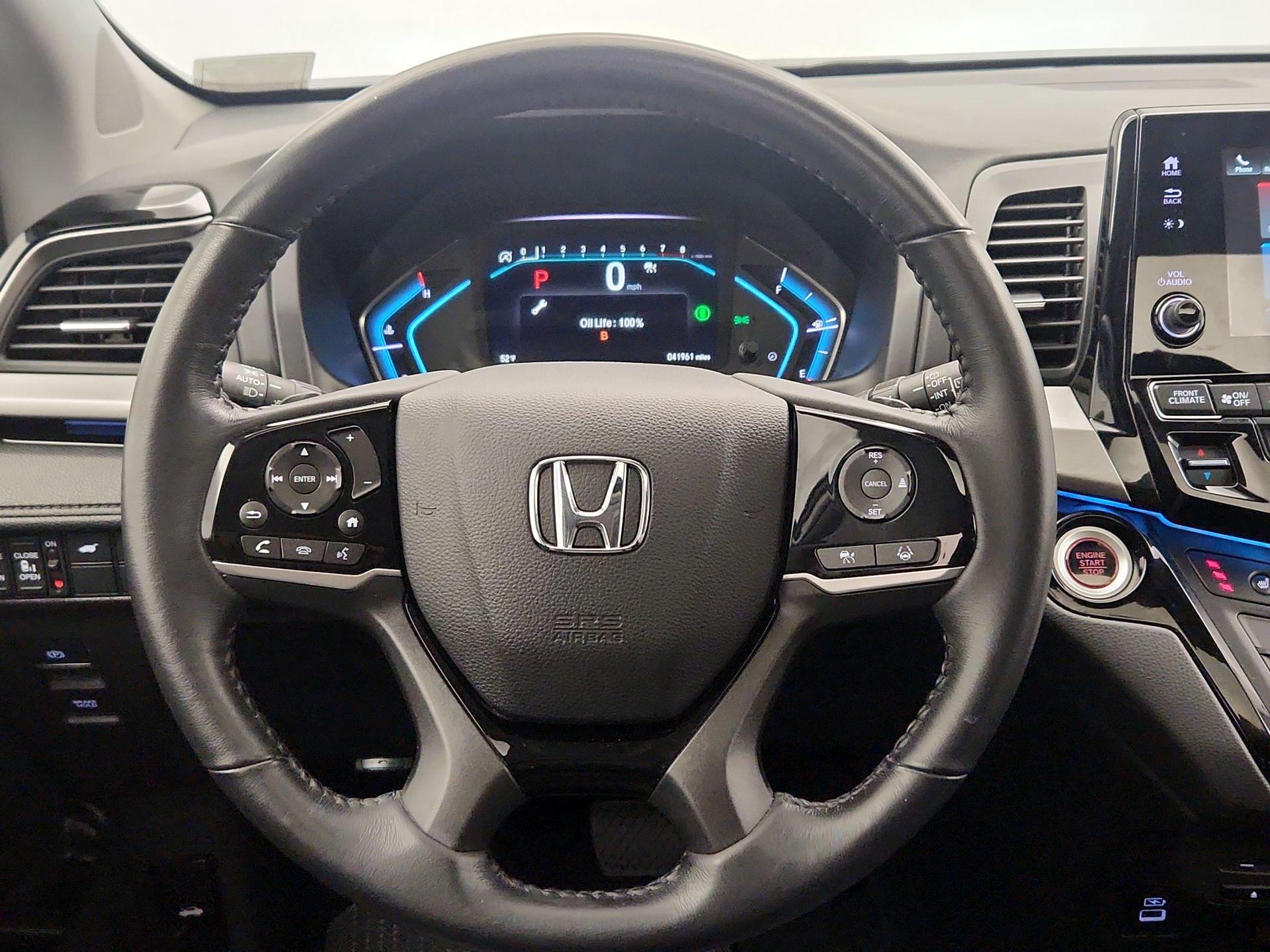 Thumbnail: 2023 Honda Odyssey - 10