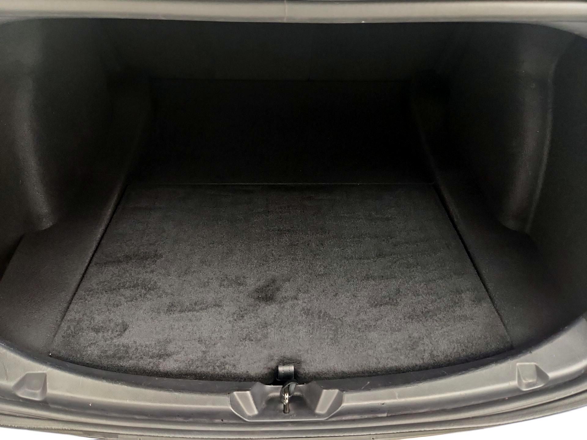 Thumbnail: 2022 Tesla Model 3 - 19