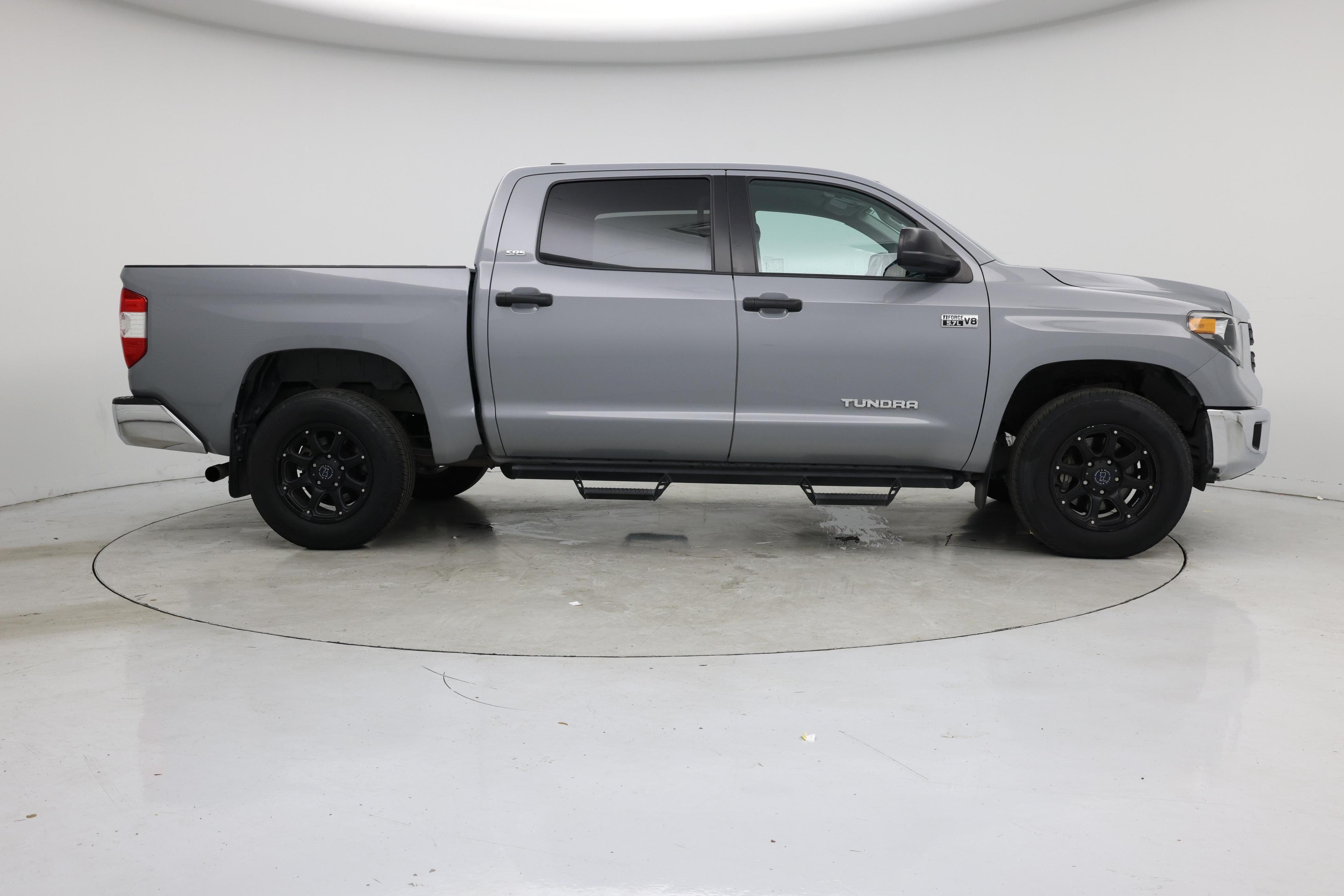 Thumbnail: 2021 Toyota Tundra - 7