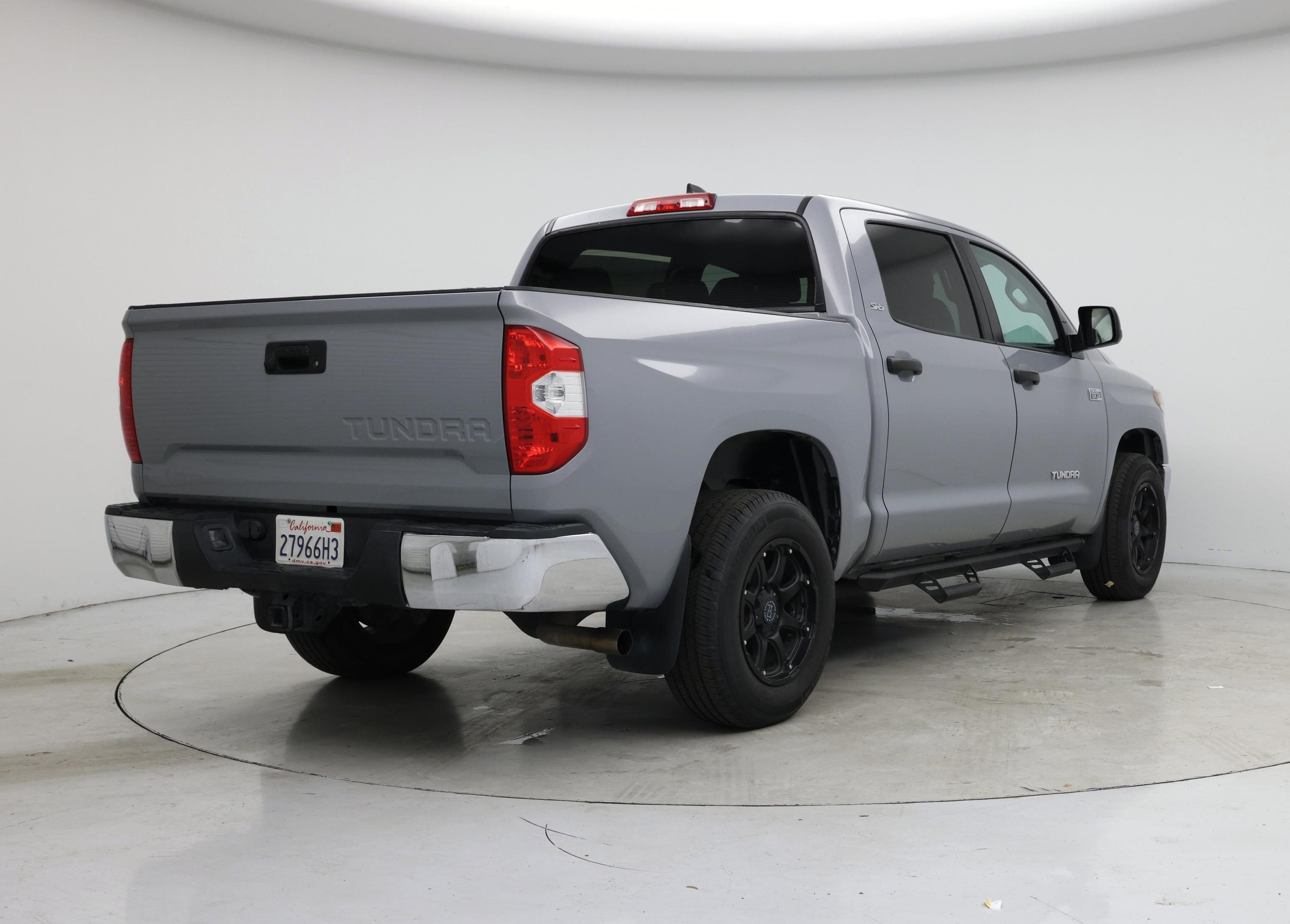 Thumbnail: 2021 Toyota Tundra - 8