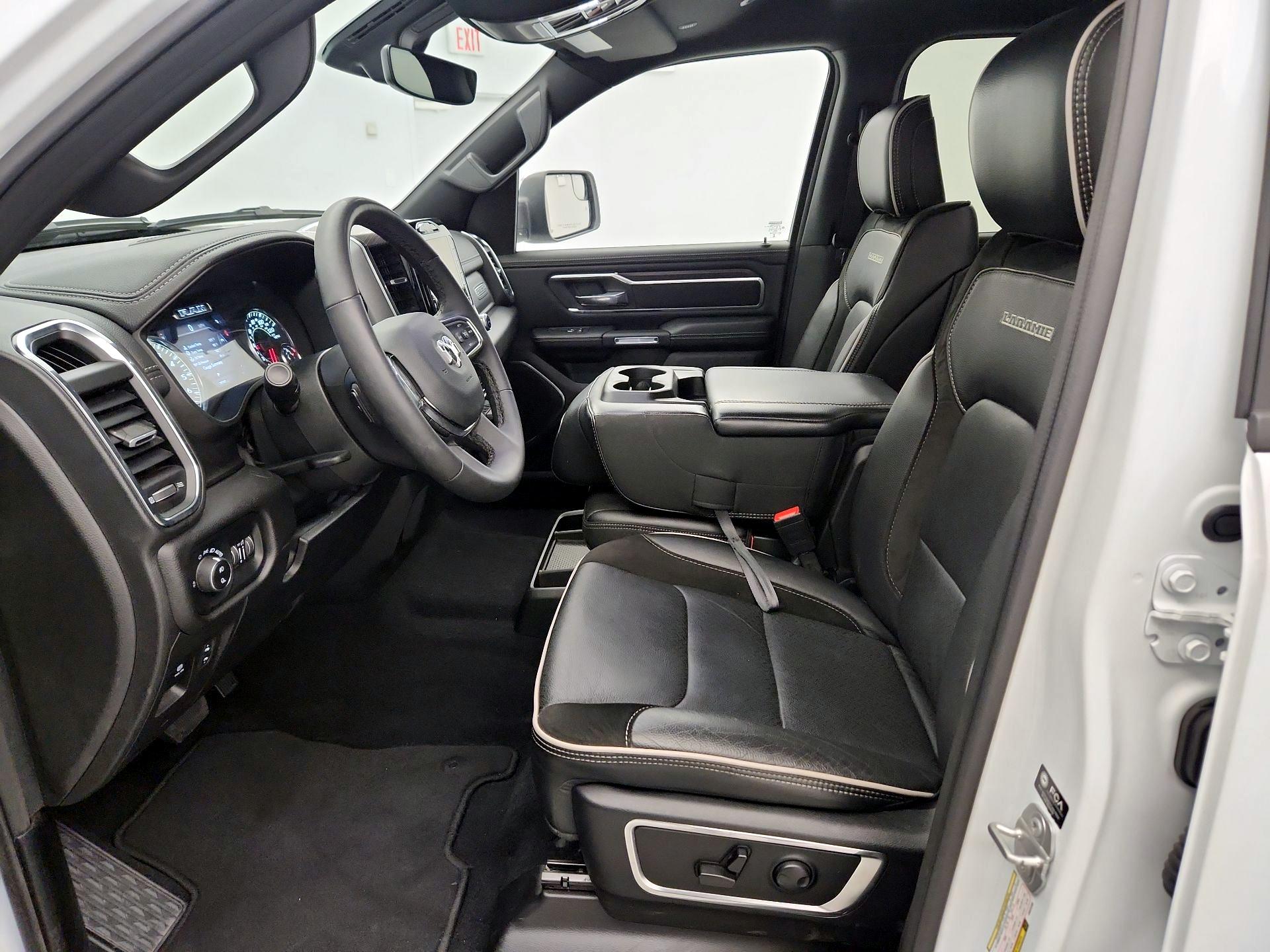 Thumbnail: 2025 RAM 1500 - 11