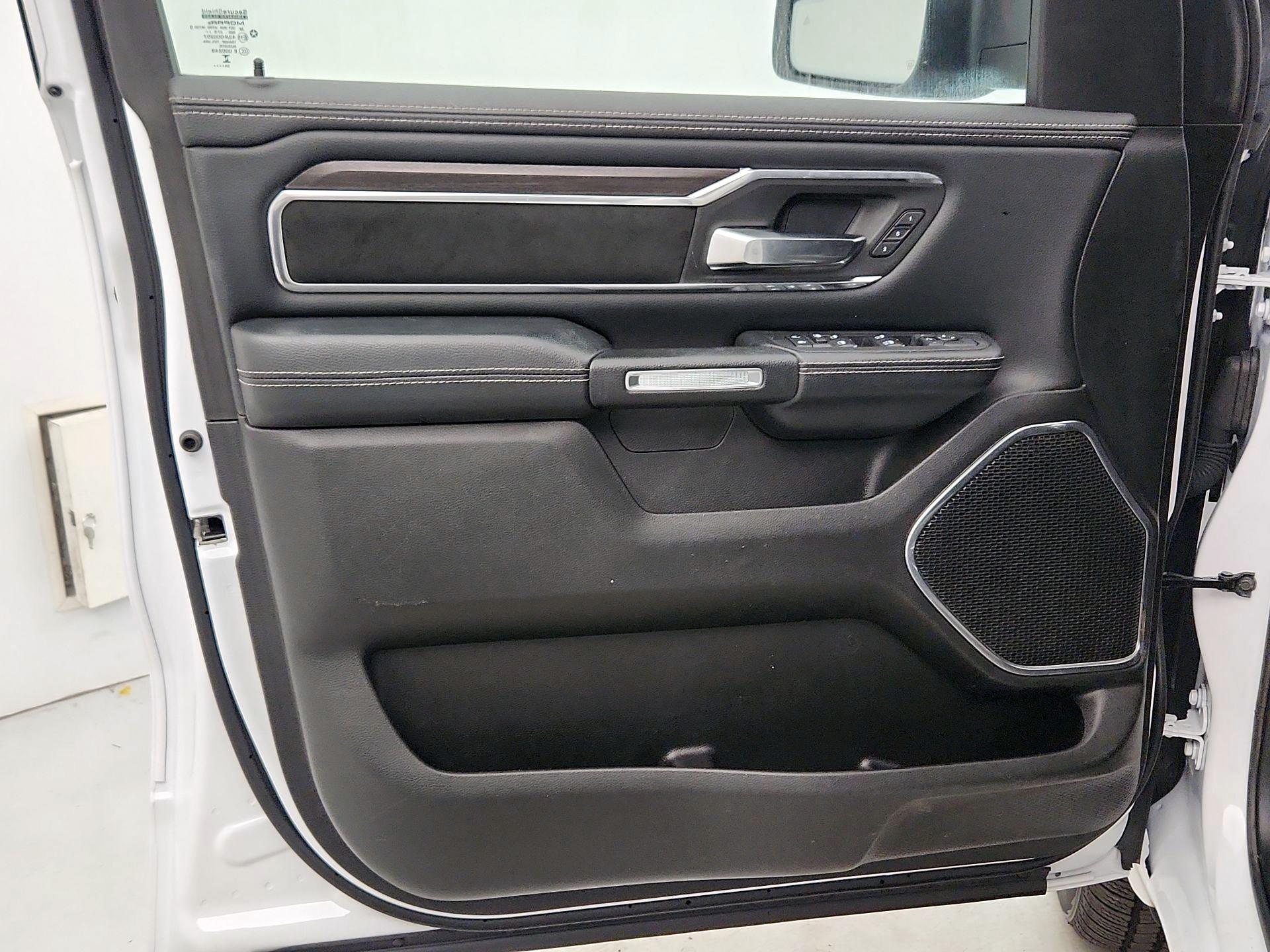 Thumbnail: 2025 RAM 1500 - 12