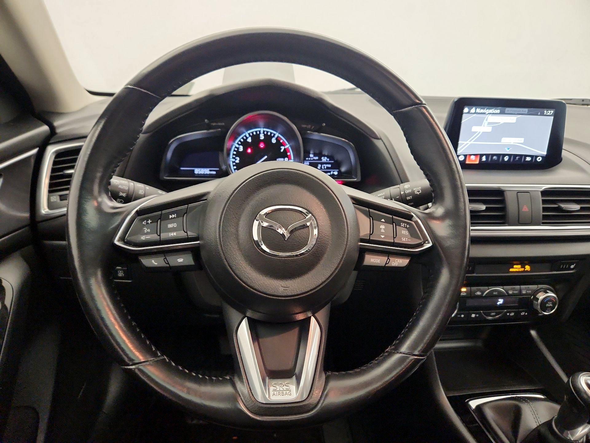 Thumbnail: 2017 Mazda Mazda3 - 10