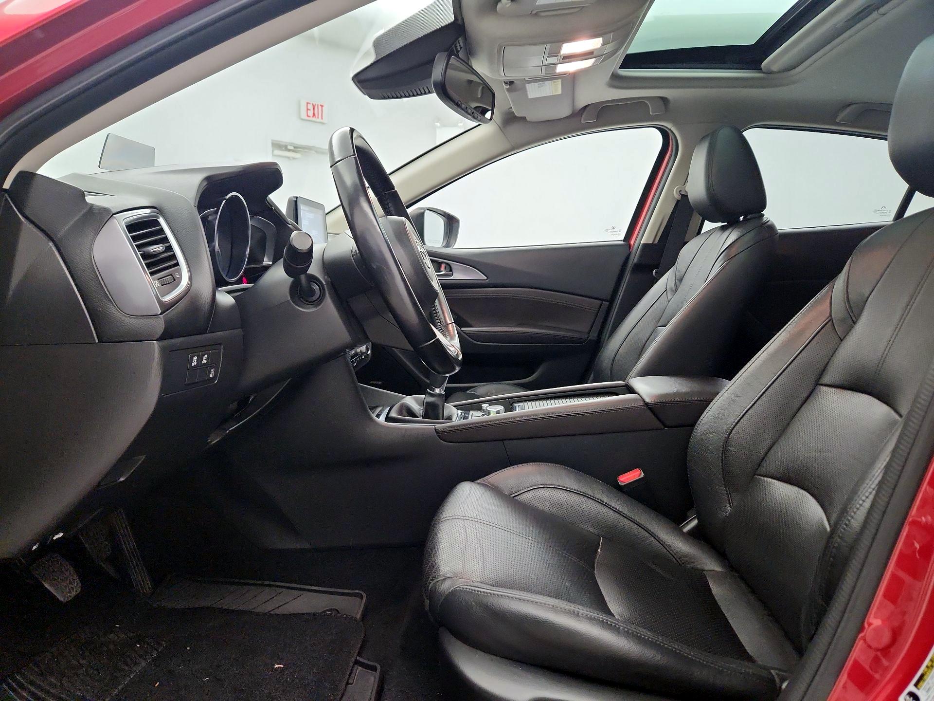 Thumbnail: 2017 Mazda Mazda3 - 11