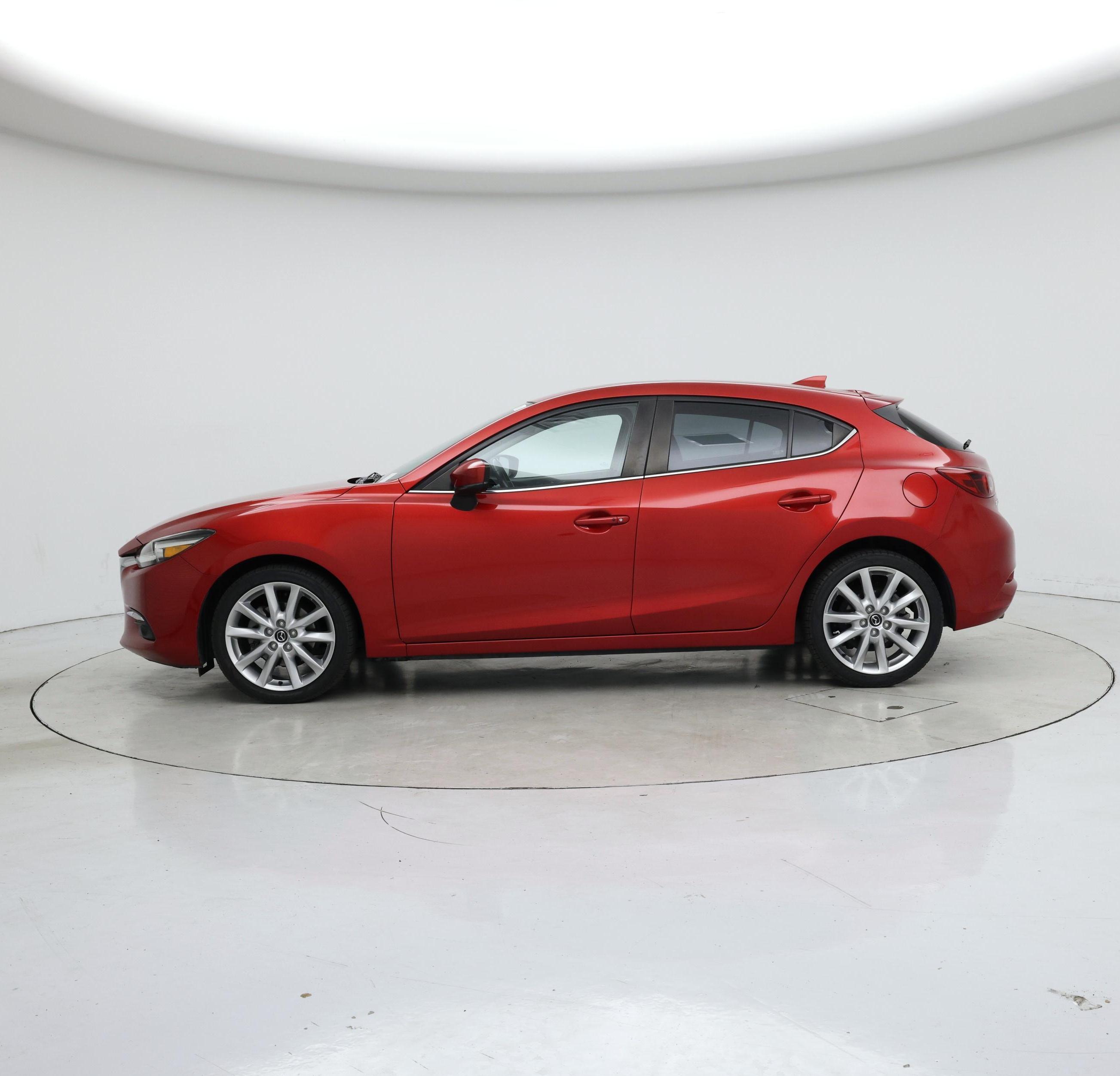 Thumbnail: 2017 Mazda Mazda3 - 3