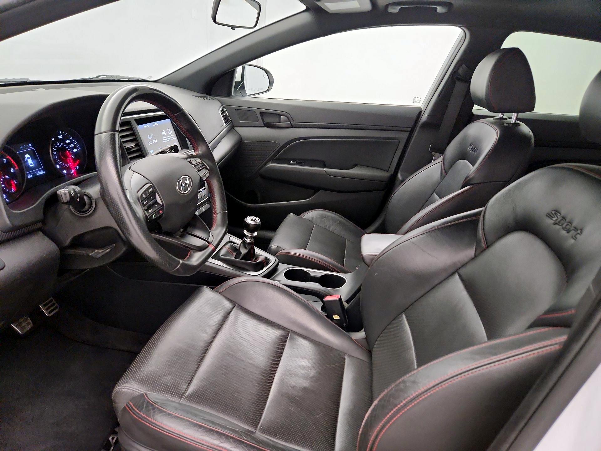 Thumbnail: 2018 Hyundai Elantra - 11