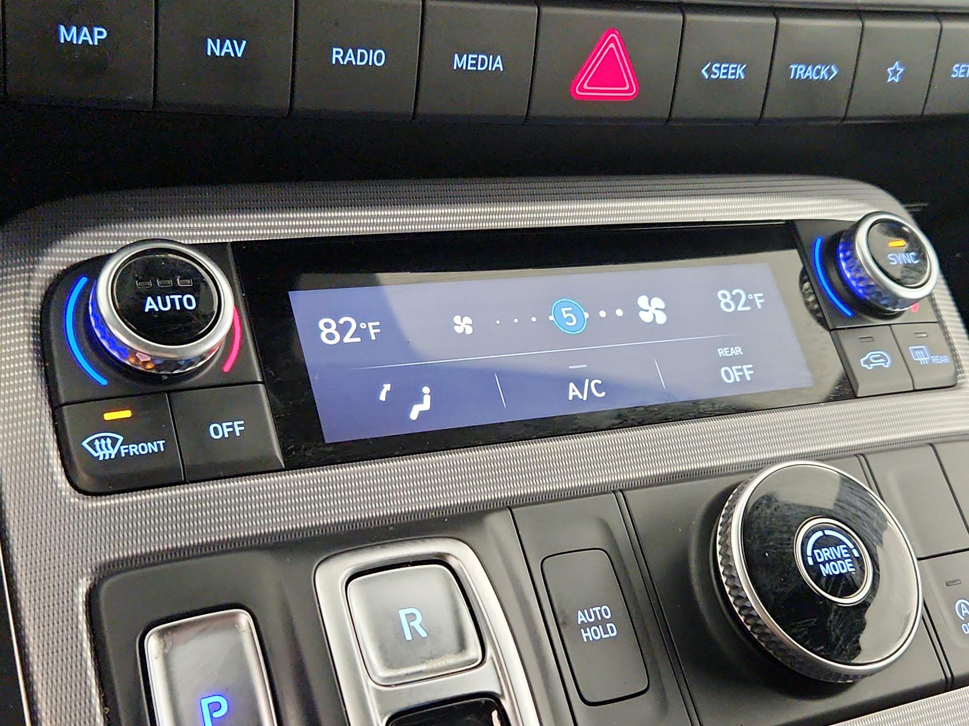 Thumbnail: 2023 Hyundai Palisade - 16